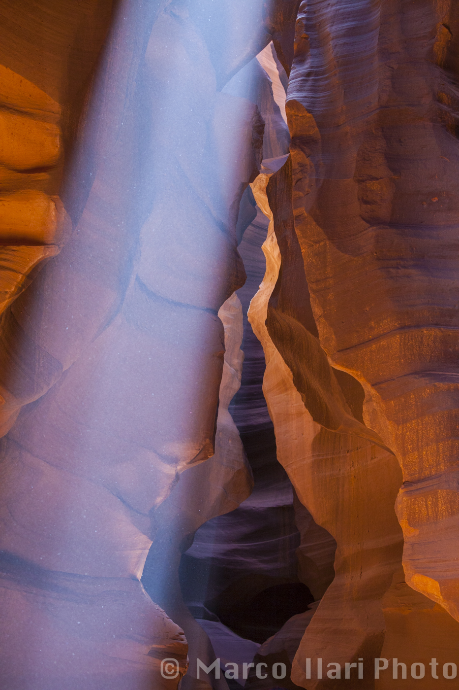 Antelope Canyon, Light...