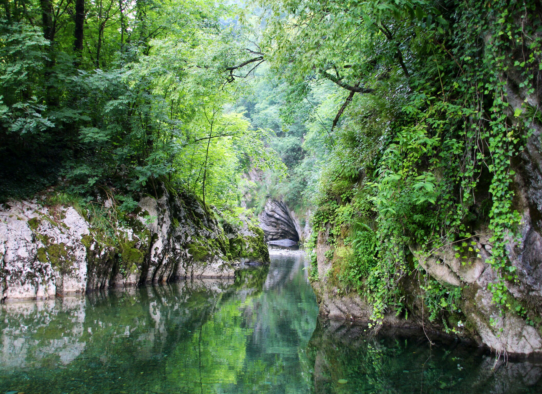 Gorges of Breggia Chiasso CH. 1...