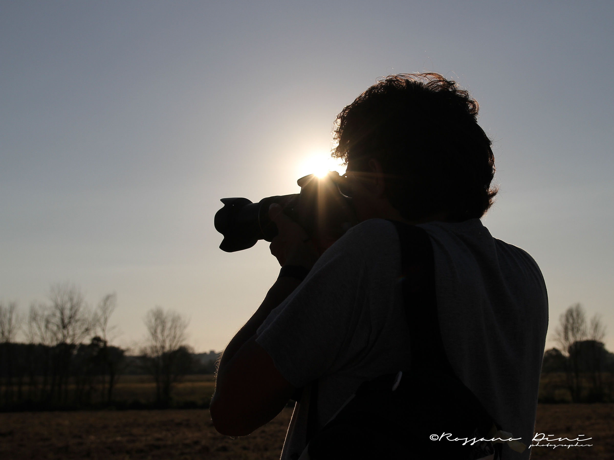 photographing...