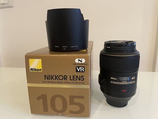 Nikon AF-S 105mm f/2.8 G ED VR Micro