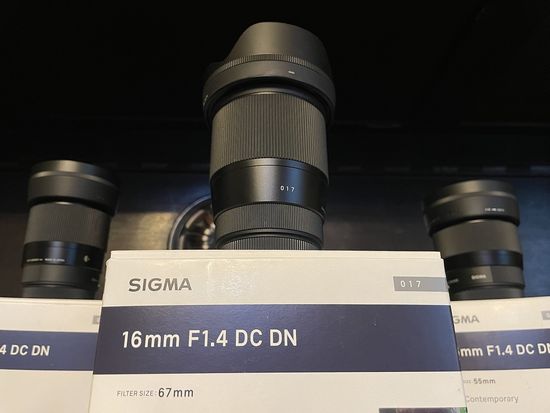 Sigma 16mm f/1.4 DC DN C