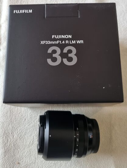 Fujifilm XF 33mm f/1.4 R LM WR