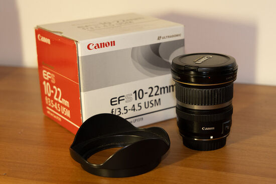 Canon EF-S 10-22mm f/3.5-4.5 USM