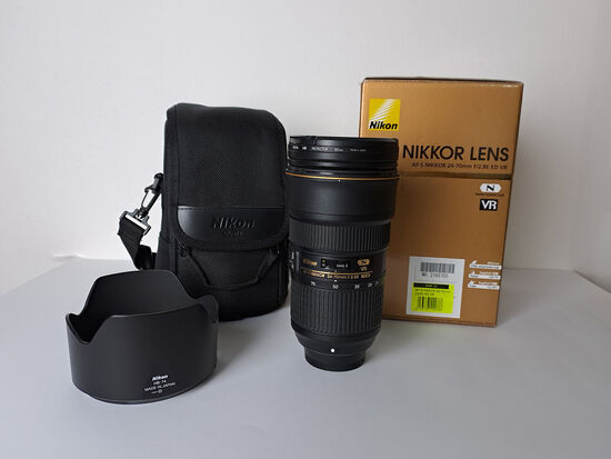 Nikon AF-S 24-70mm f/2.8 E ED VR