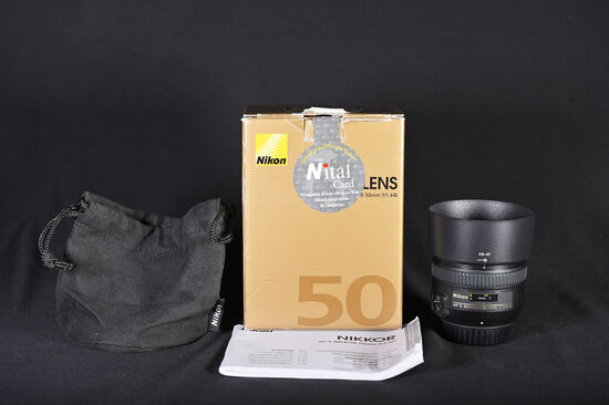 Nikon AF-S 50mm f/1.4 G
