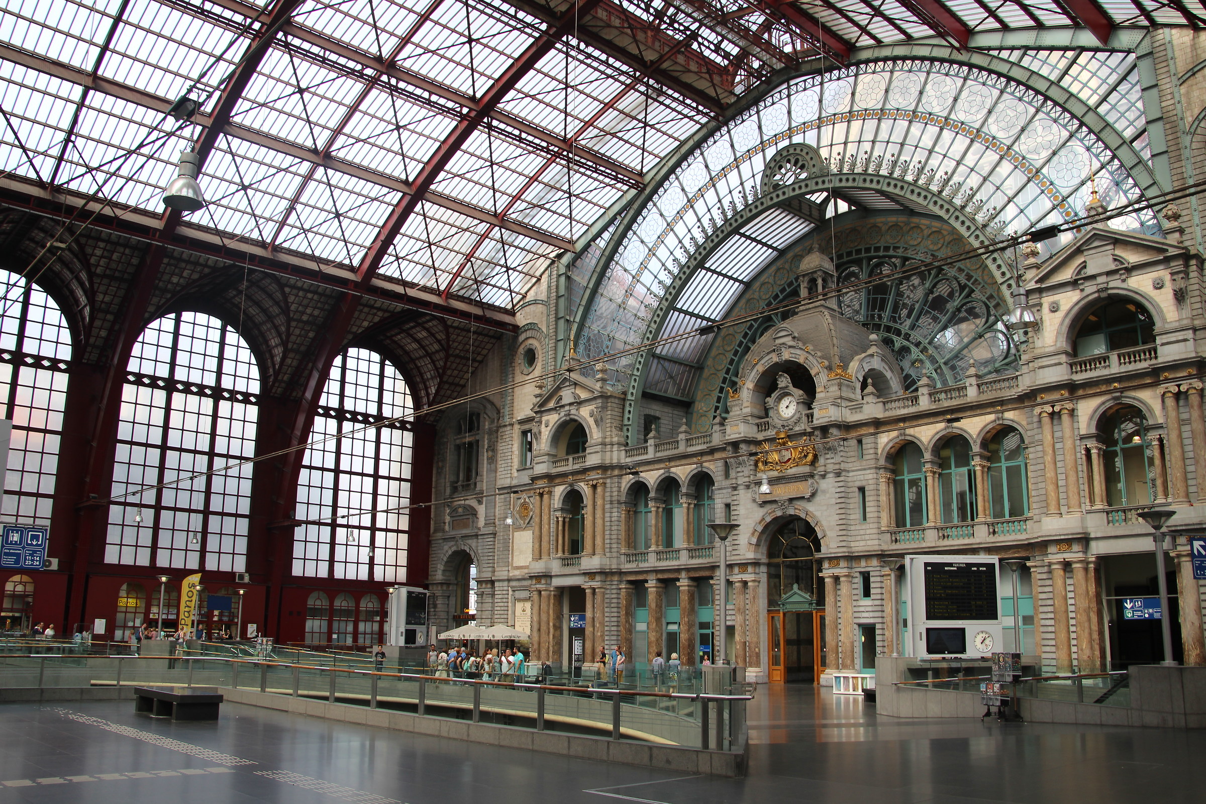 Antwerp station...