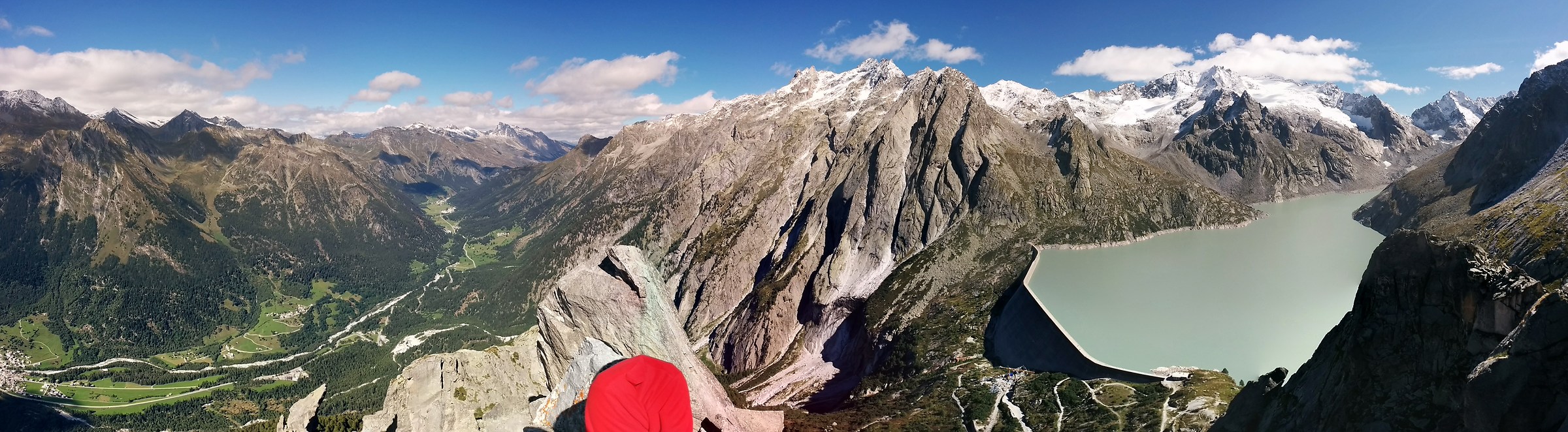 Val Bregaglia e diga dell'Albigna dalla Fiamma...