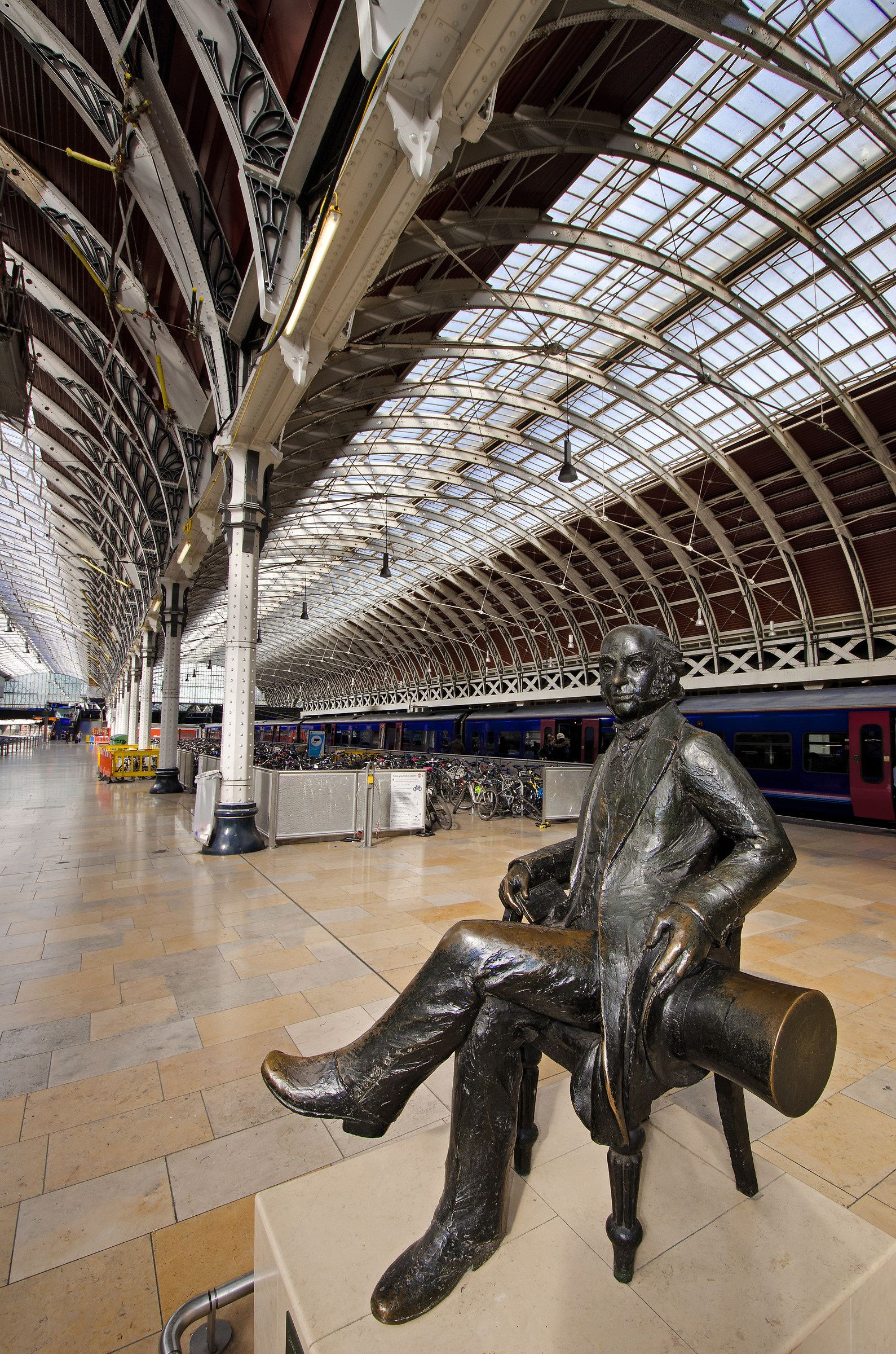 Brunel a Paddington Station!...