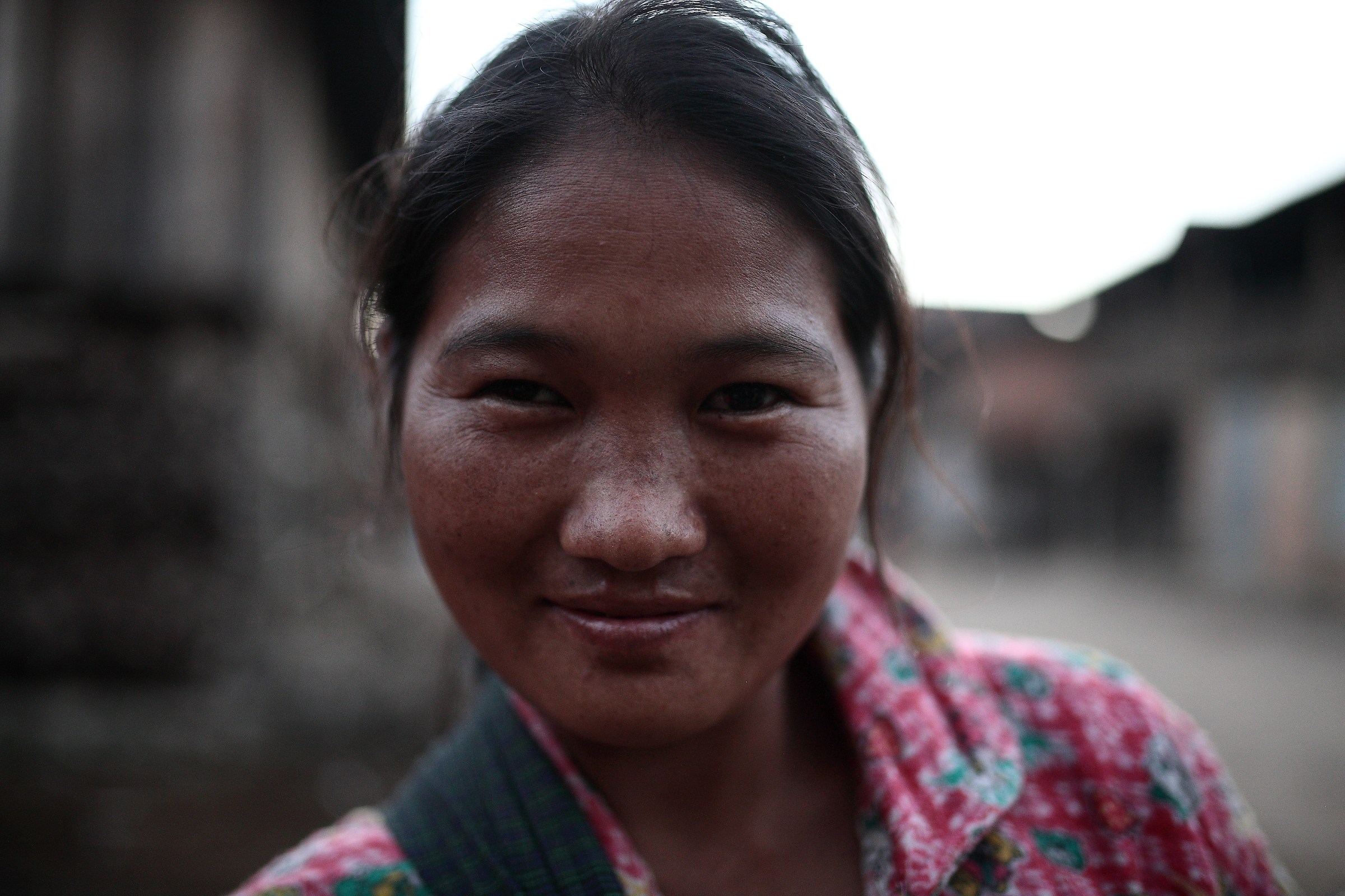 Myanmar. Ritratto di donna...