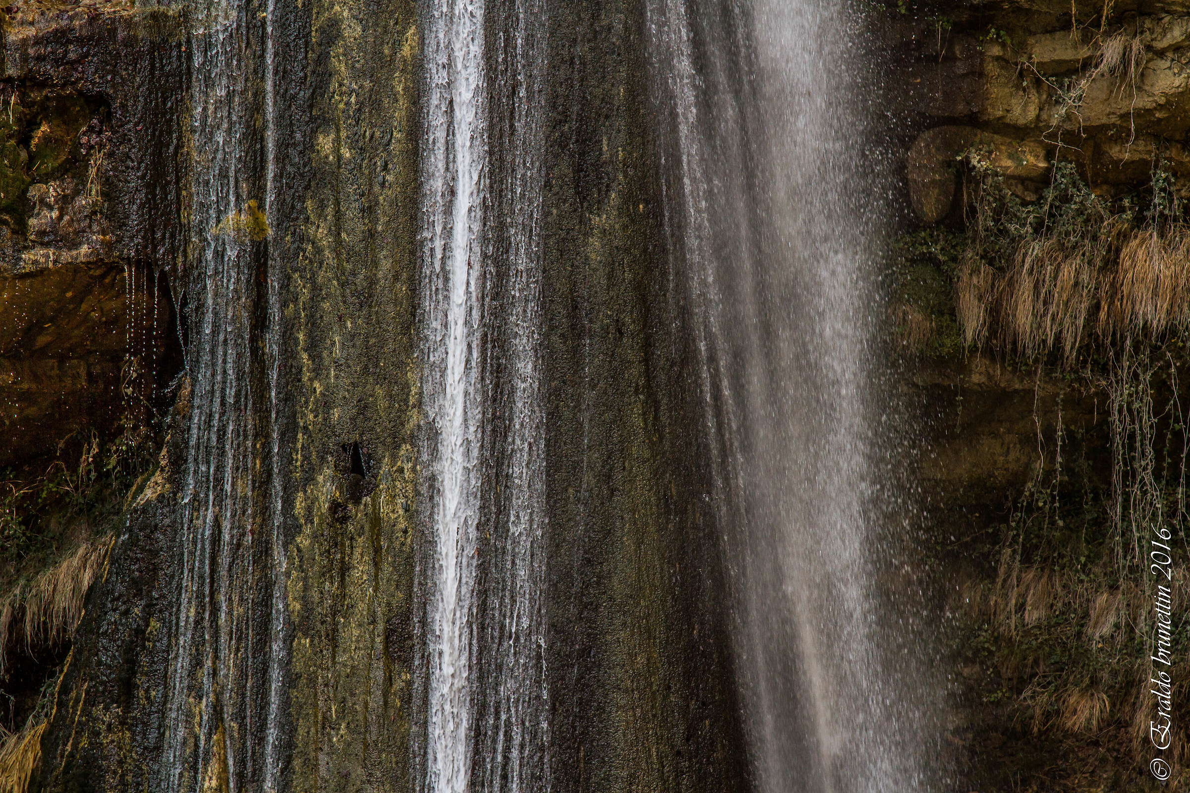 Stripes and colors from Salino waterfall....