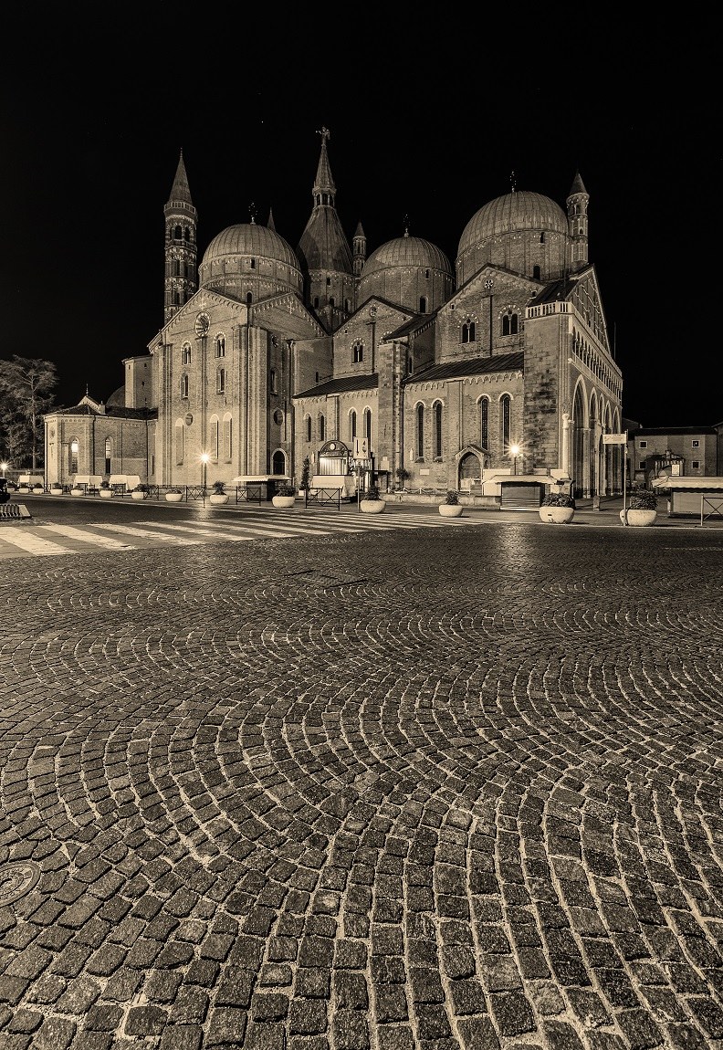 La Basilica di Sant'Antonio di Padova...