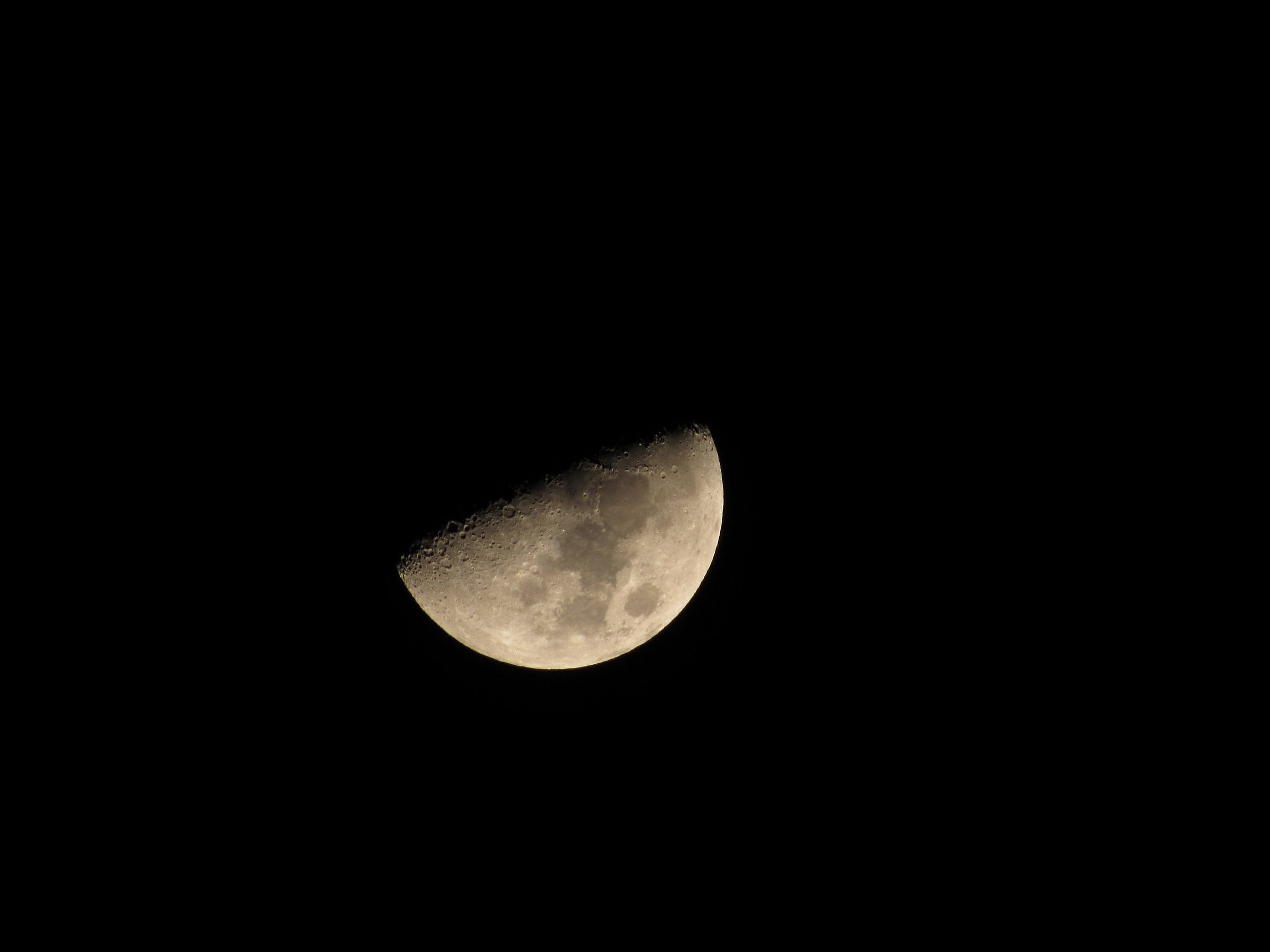 Mezza Luna...