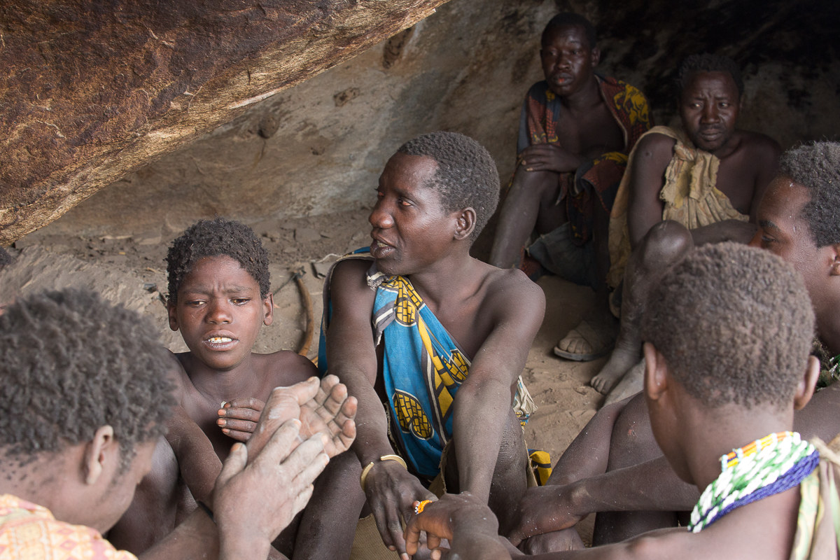 Hadza incredible encounter: in the cave...