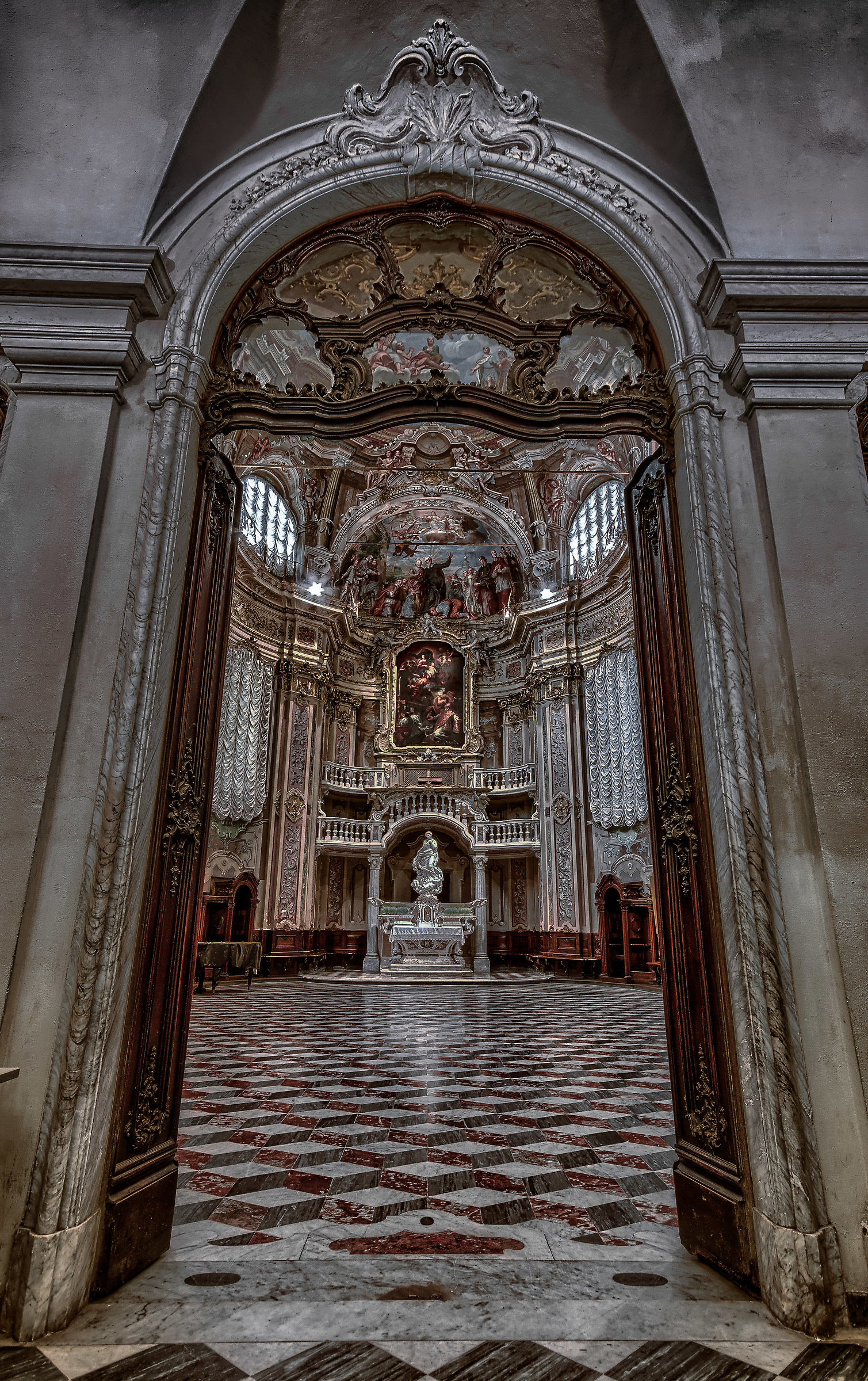 Genova, oratorio di San Filippo...gioiello barocco...