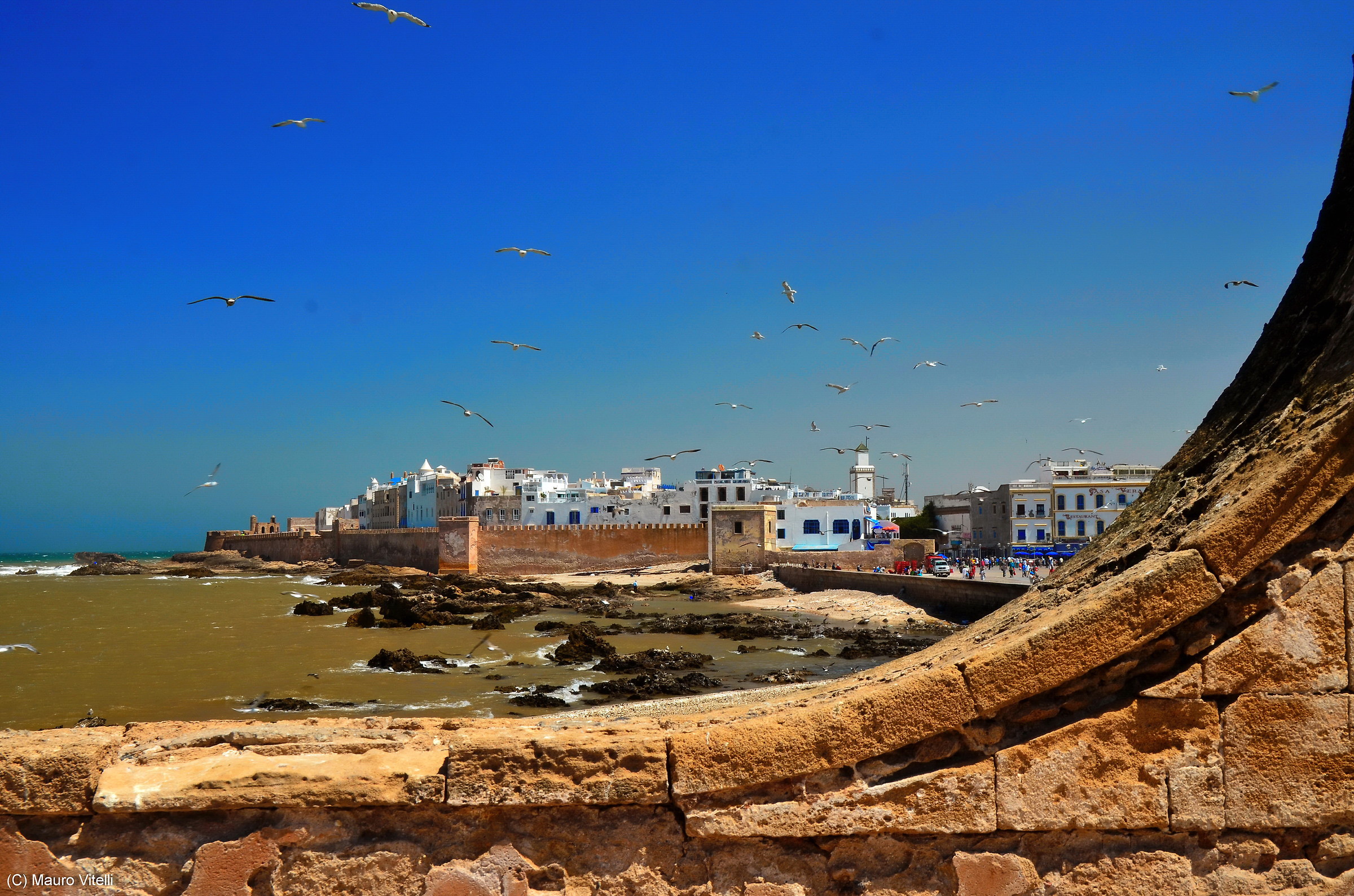 Essaouira (uno scorcio della cittadina)...