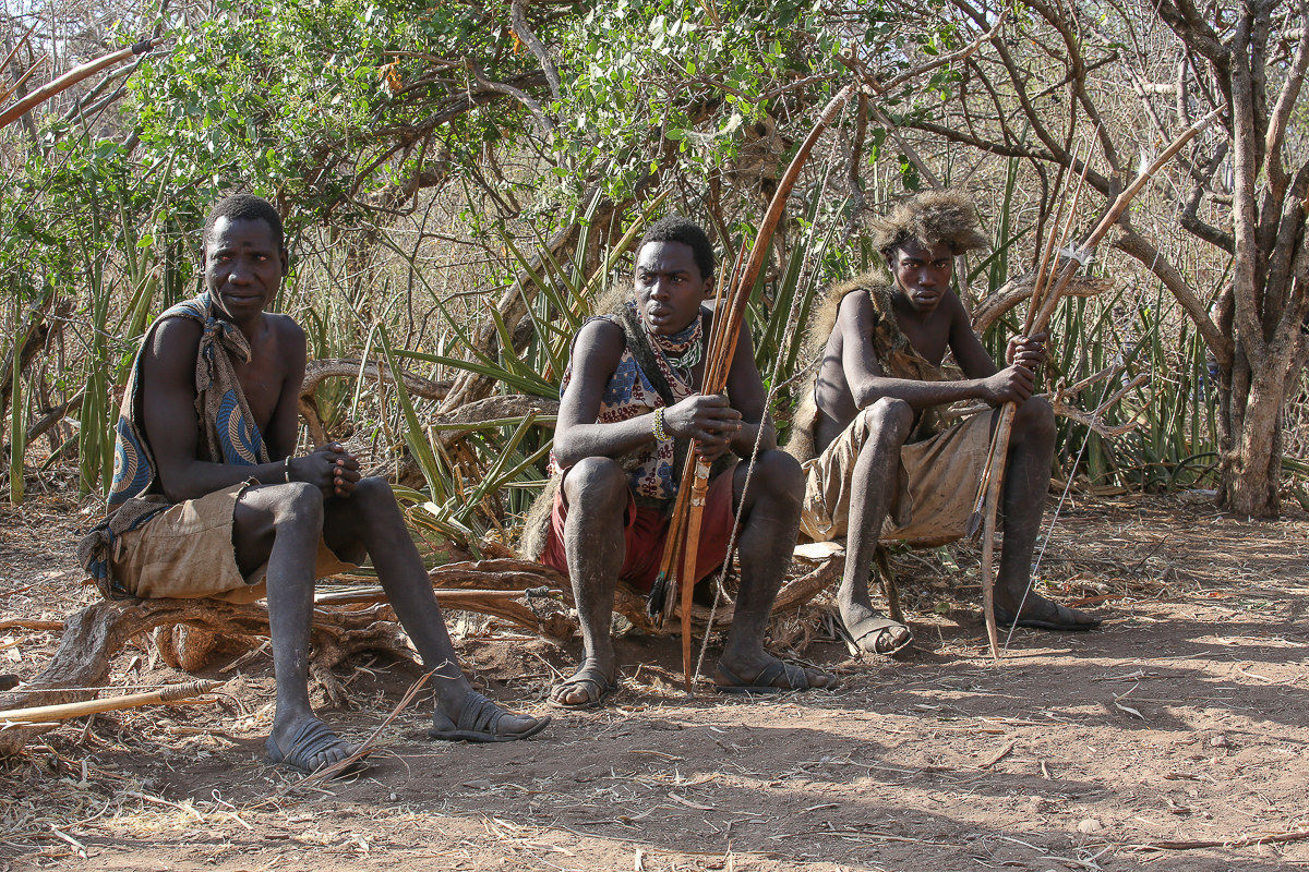 Hadza incredible encounter: before the hunt!...