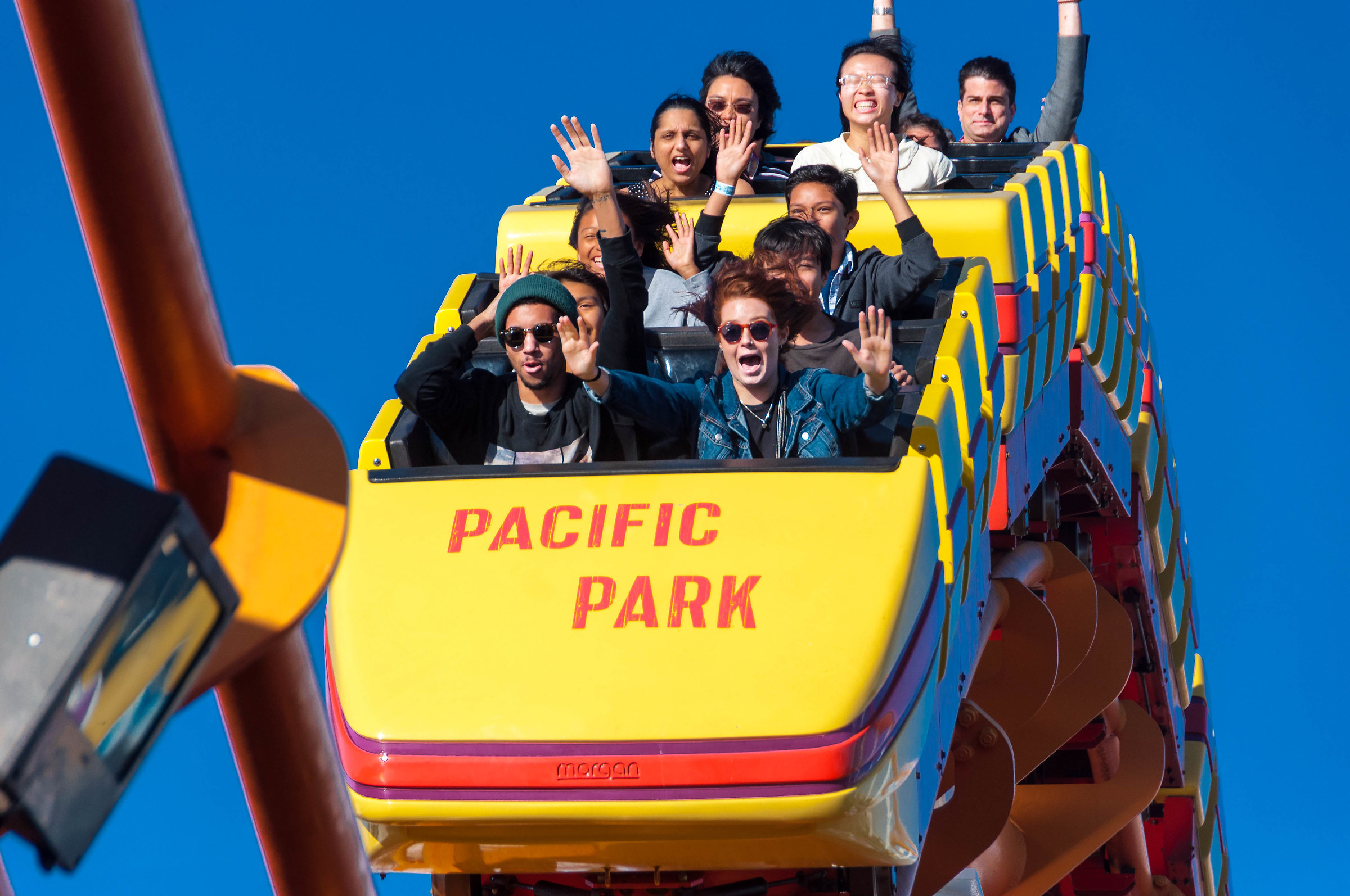 Rollercoaster di pacific park a Santa Monica...