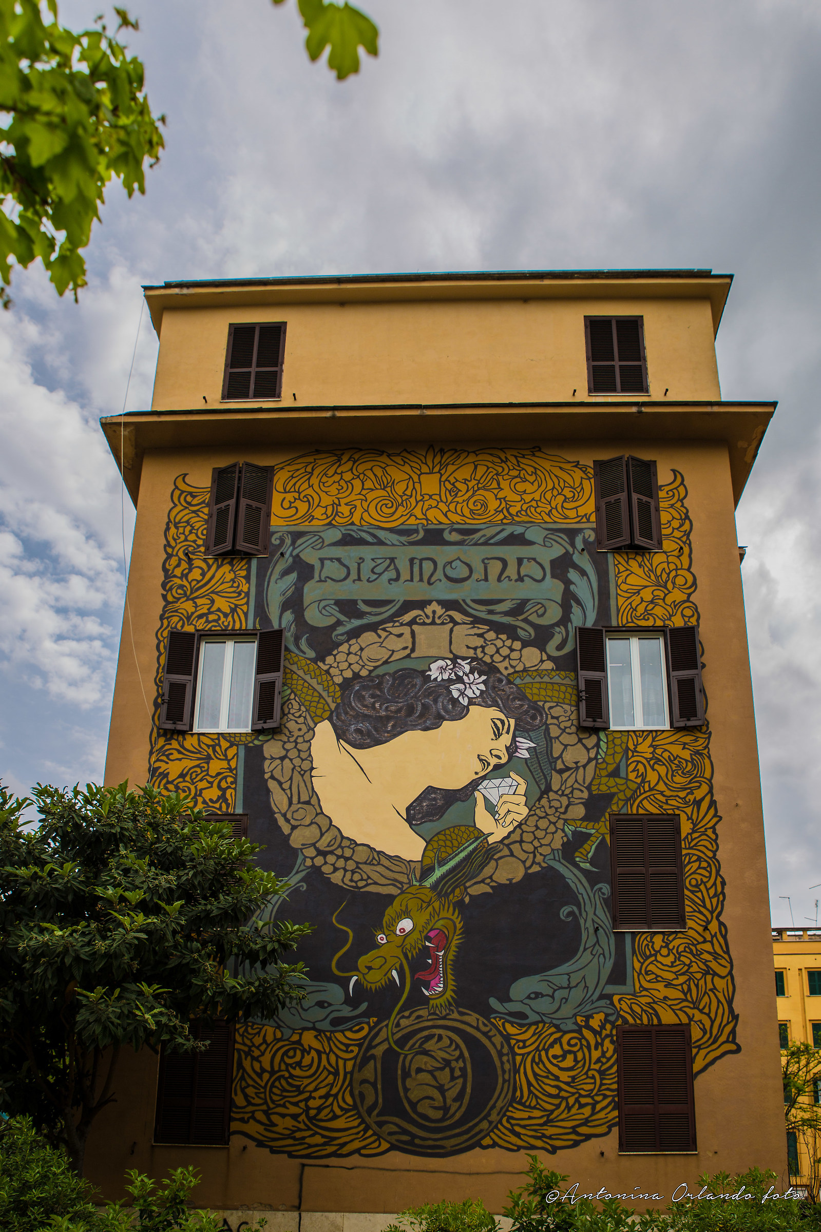 Dai murales di Tor Marancia , Roma....