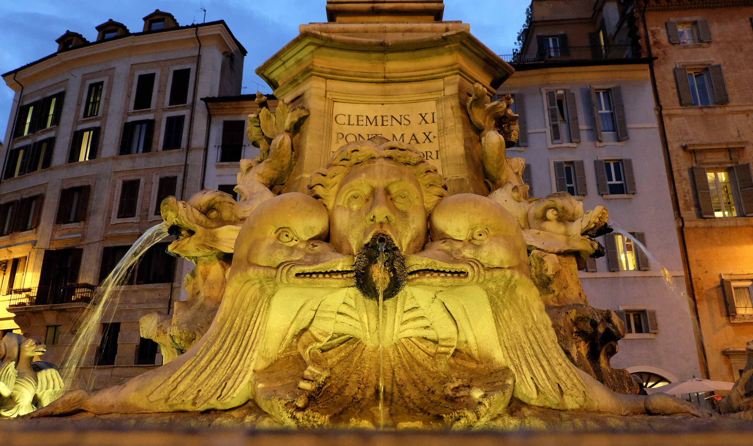 Roman fountain 1...