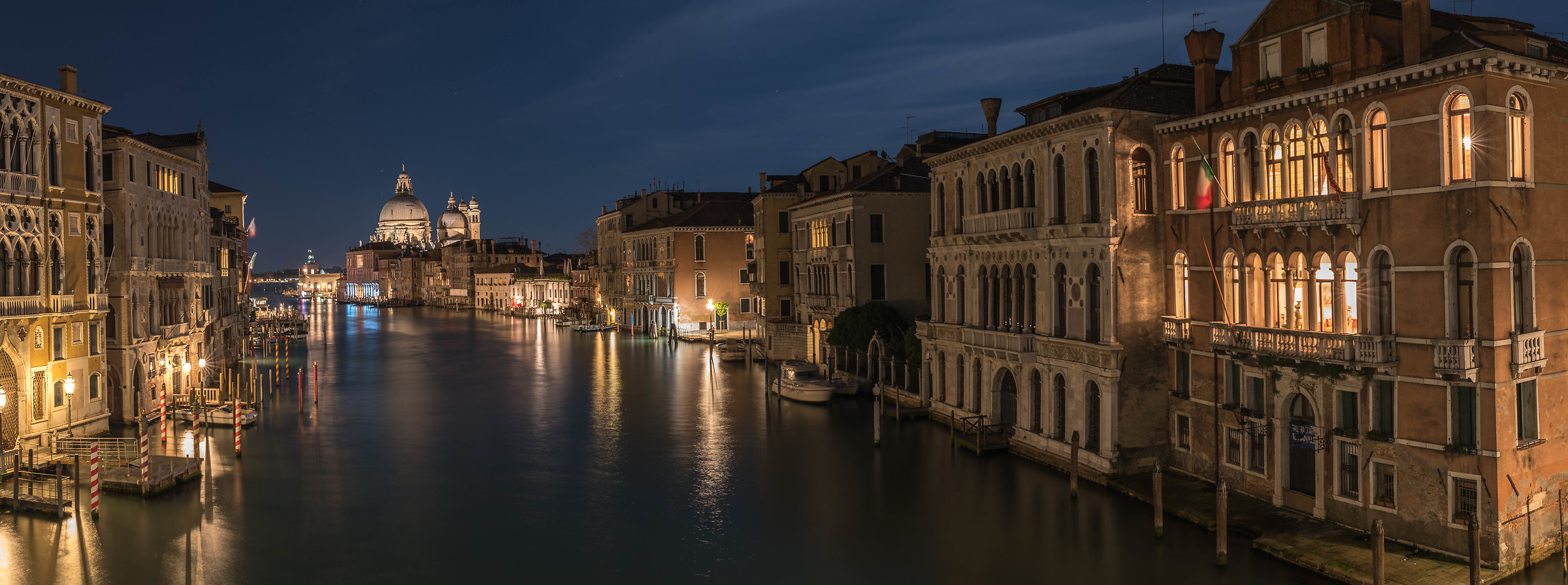 Venezia by night...