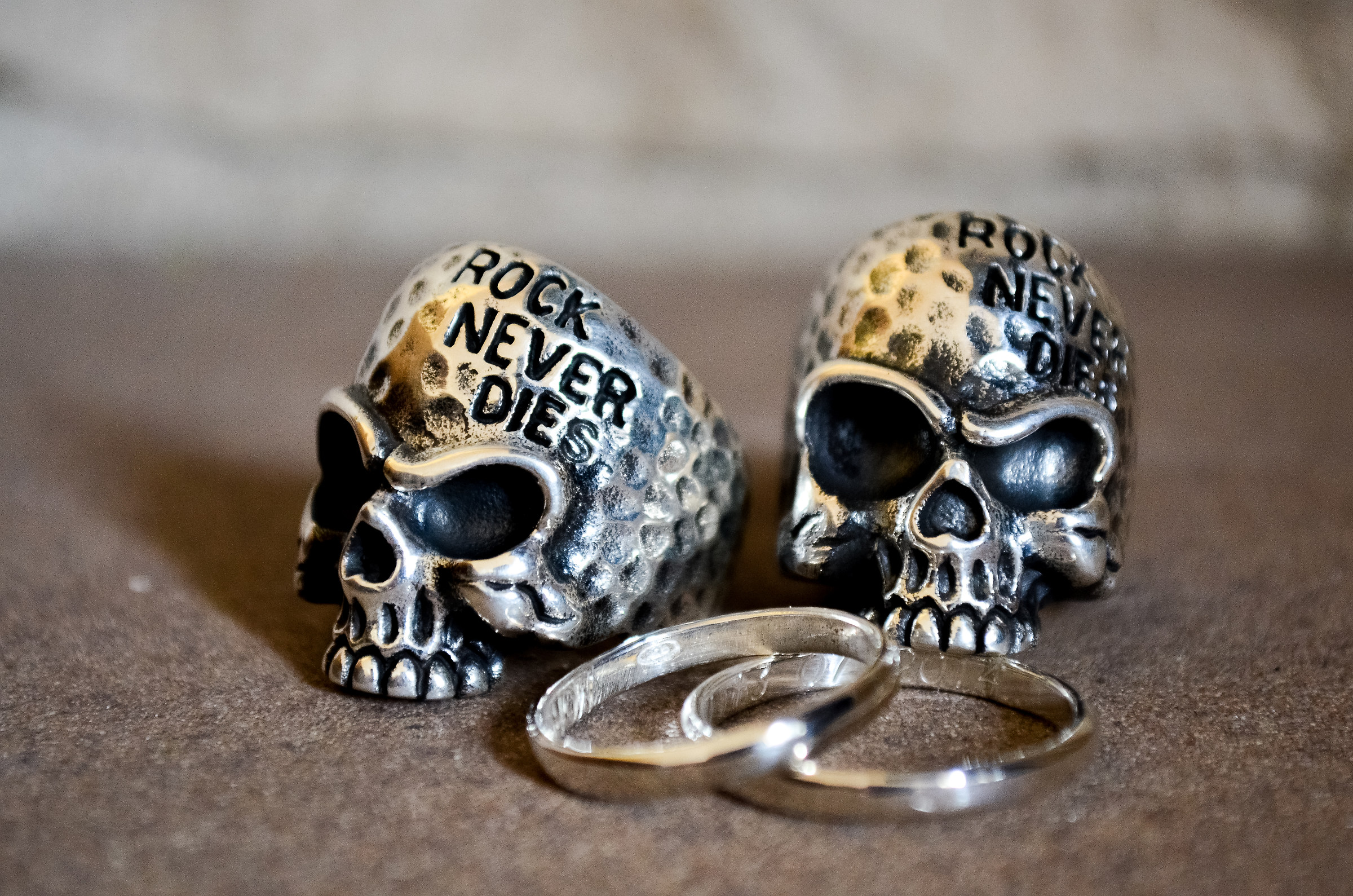 Skull Wedding rings...
