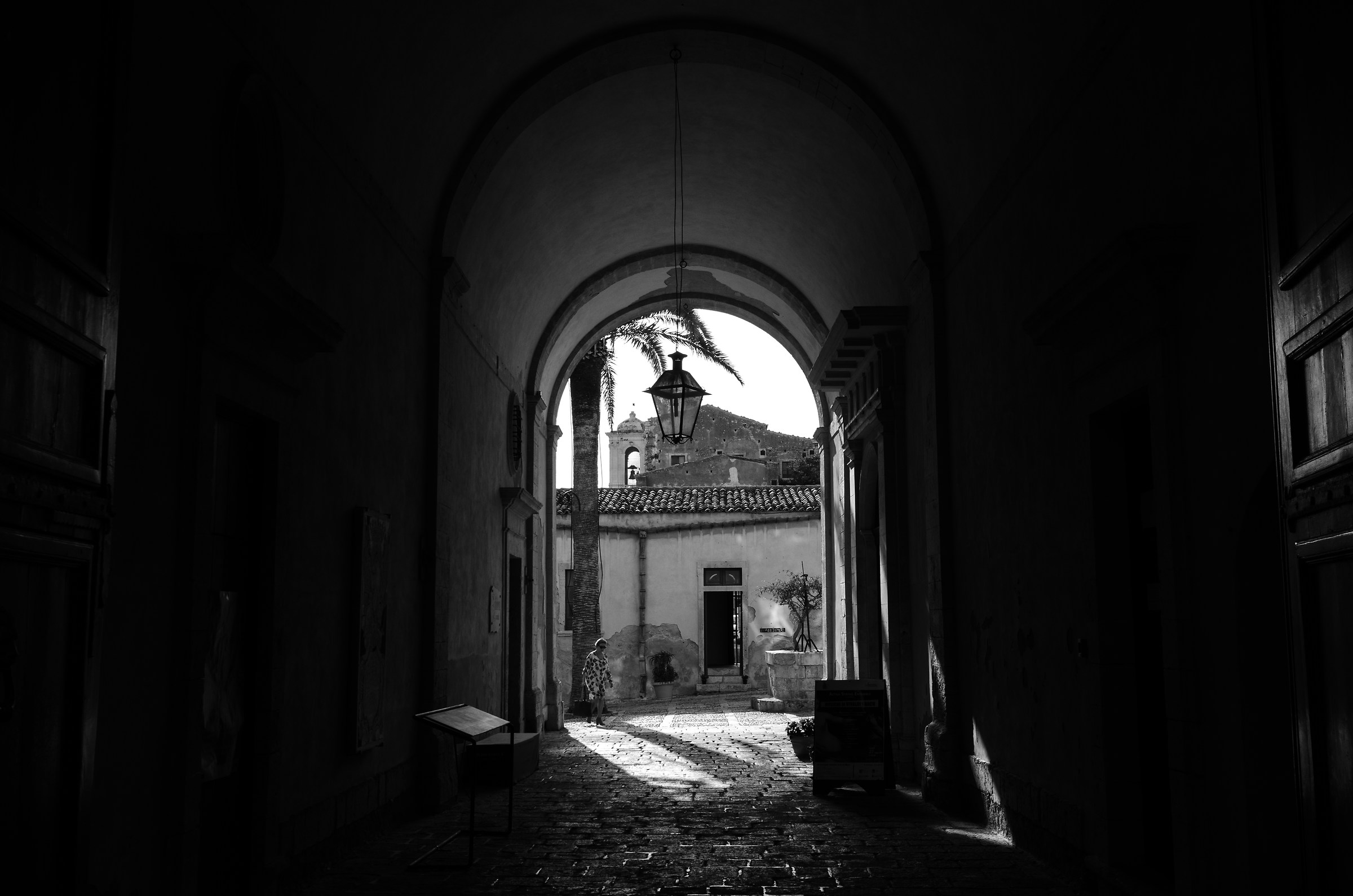 Sicilian courtyard...