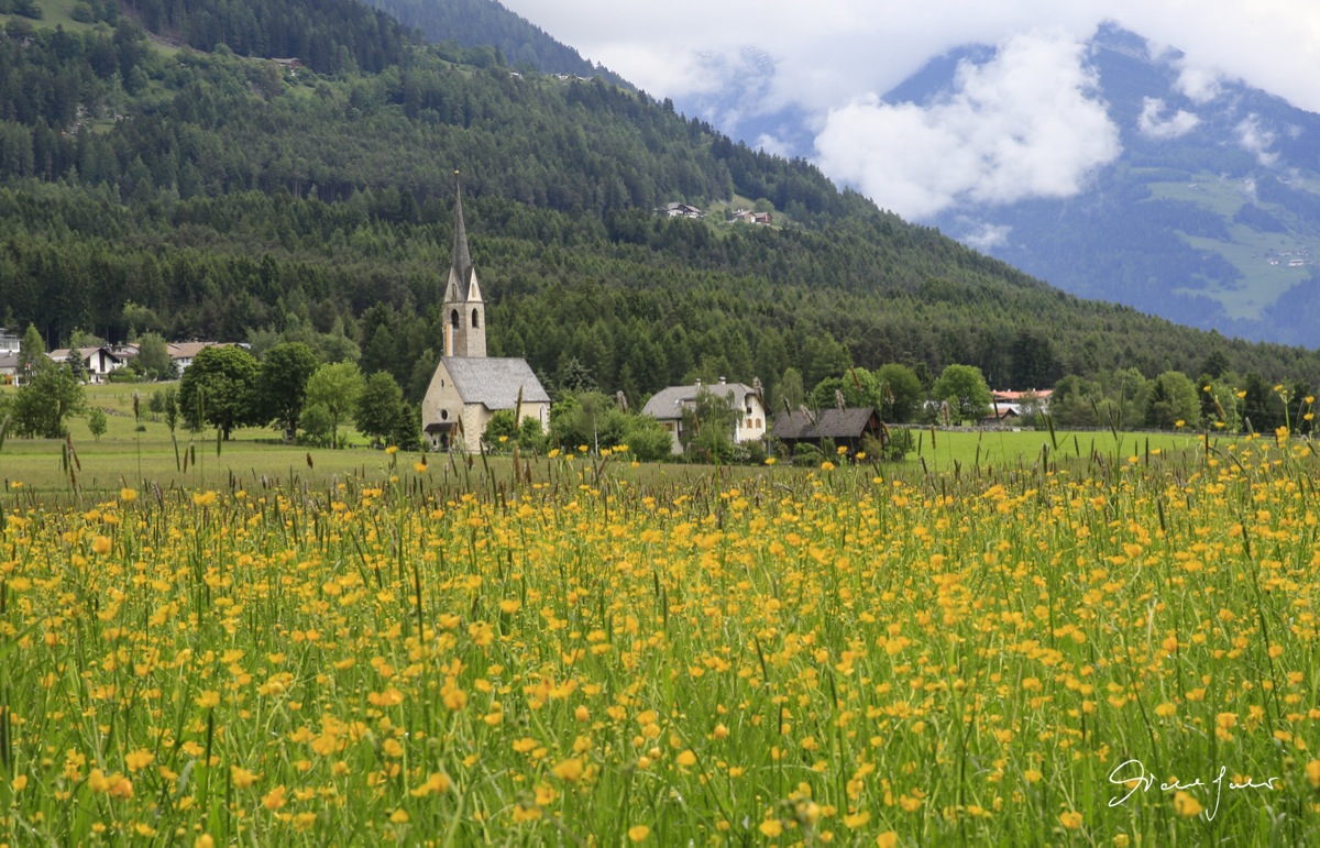 Church of St. Valentine - Falzes (Bz)...