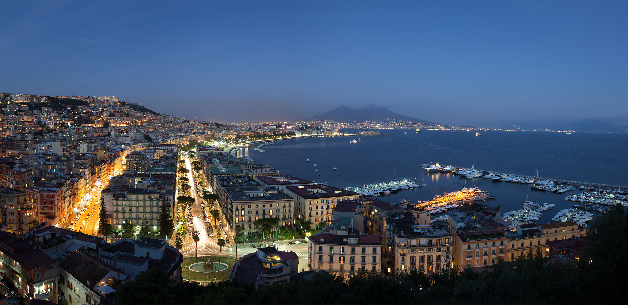 Panoramica di Napoli...