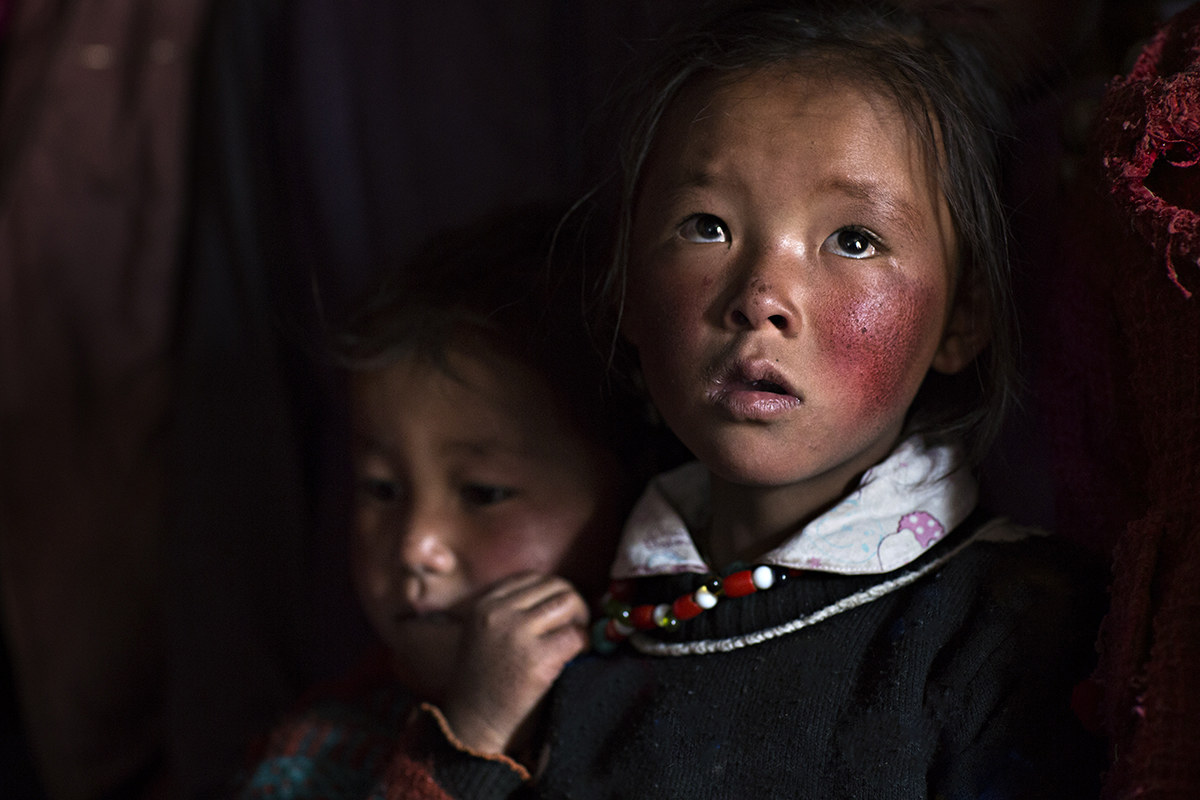 Tibetan sisters....