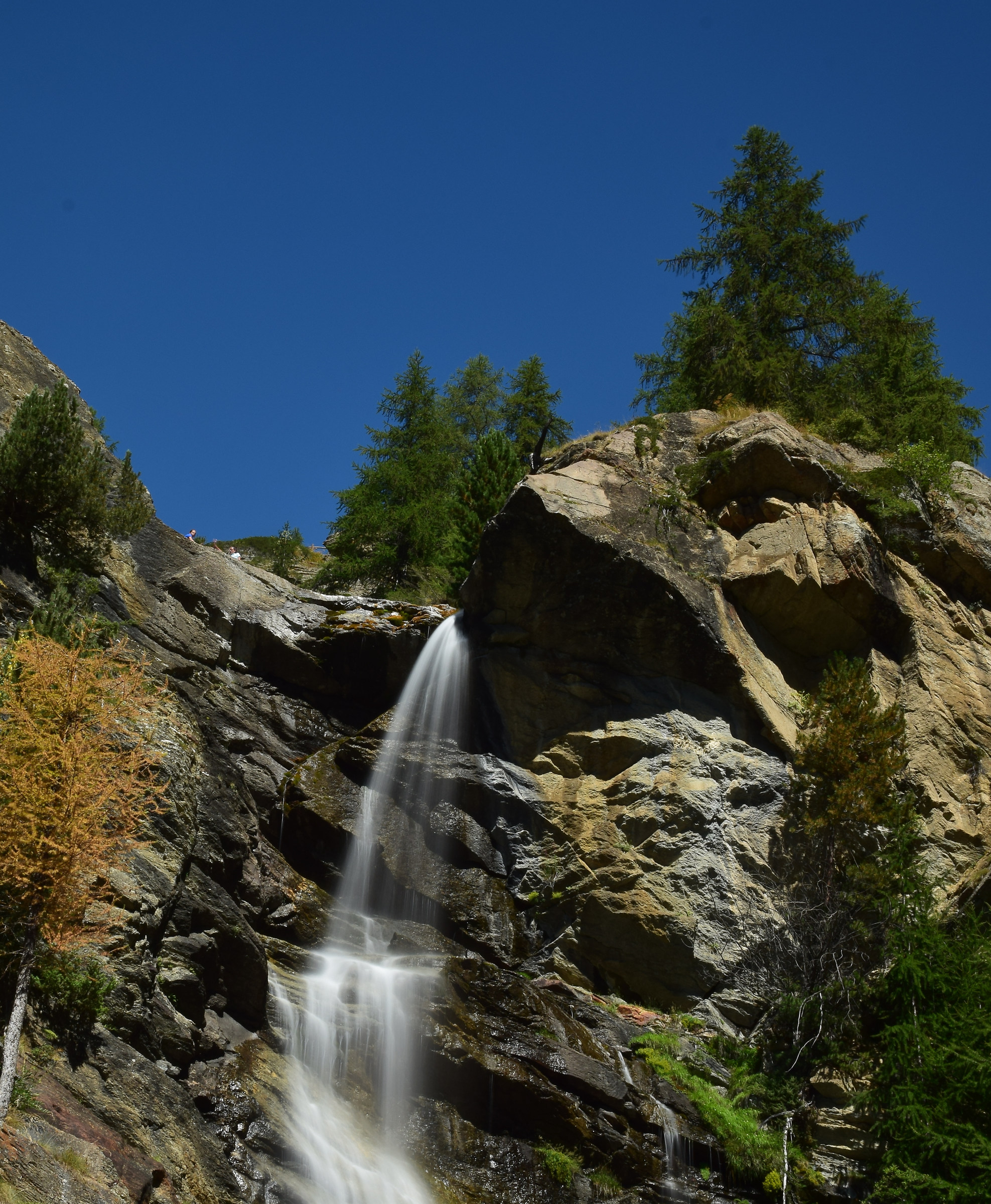 Waterfall of Lillaz above Cogne (ao)...