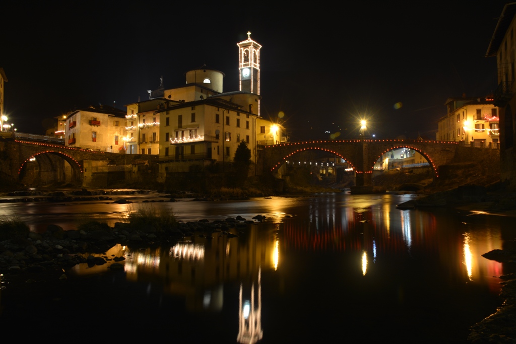 San Giovanni Bianco By night...