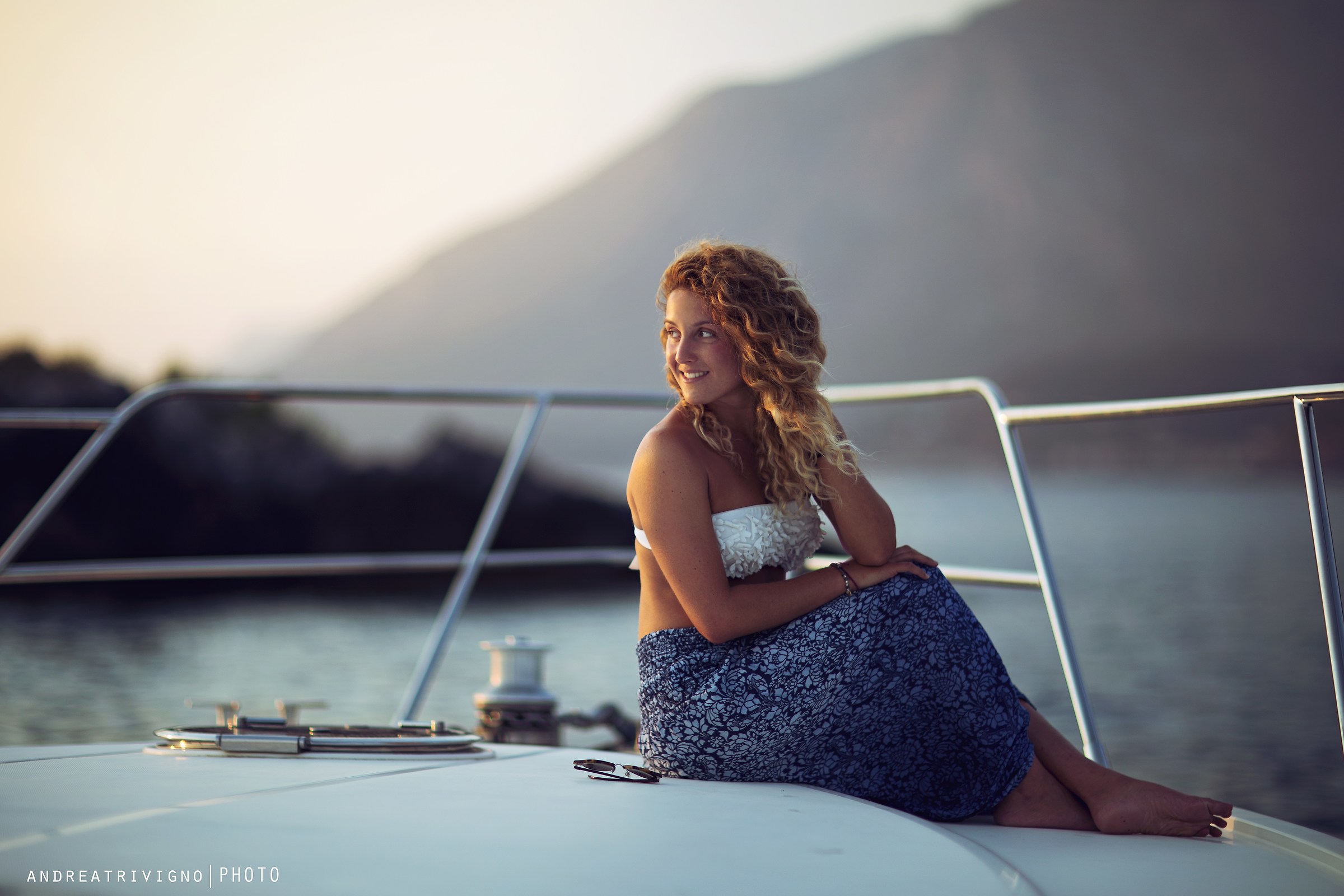 Claudia E Giorgia - On The Boat 18...