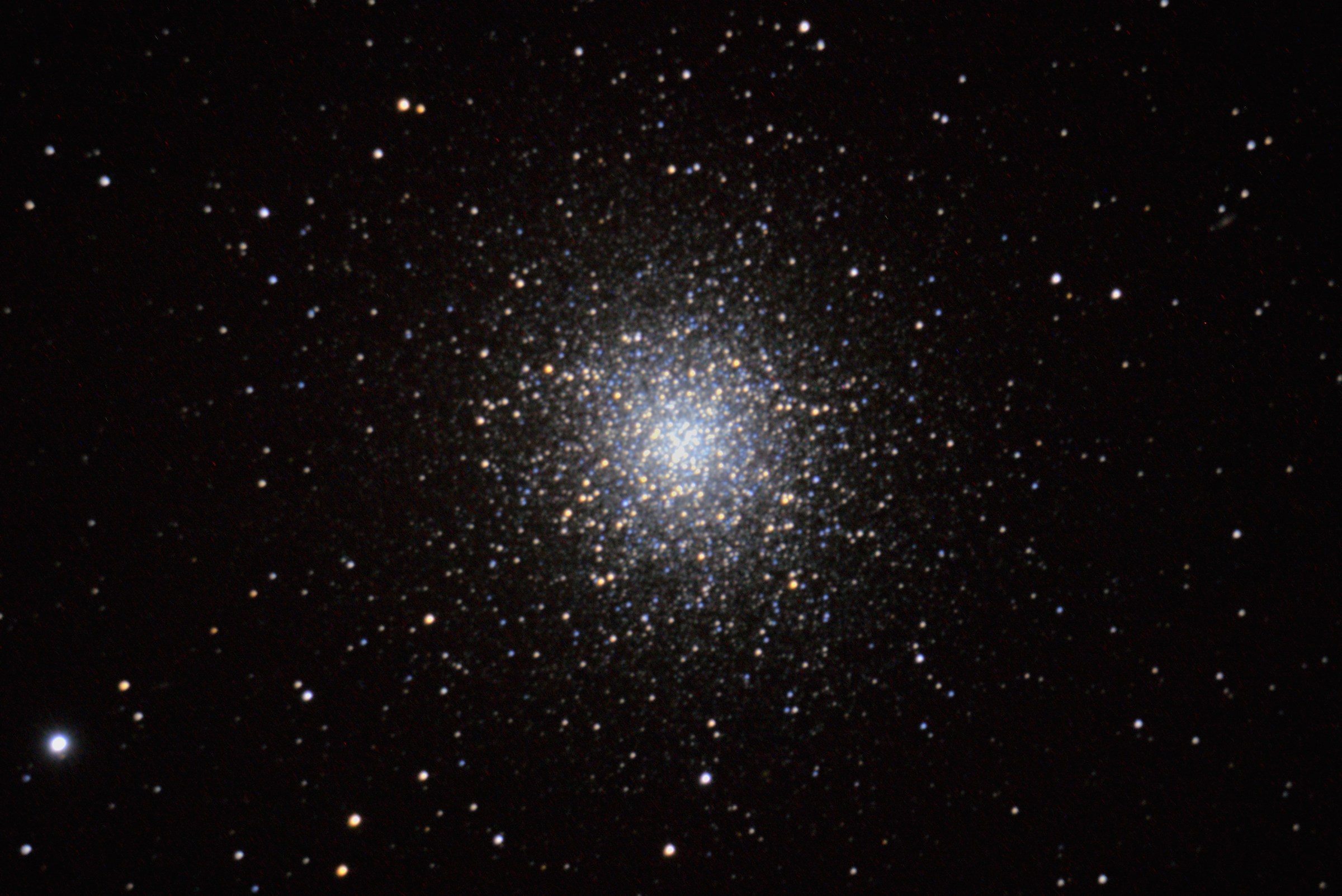 M13 in Serrapetrona (mc)...