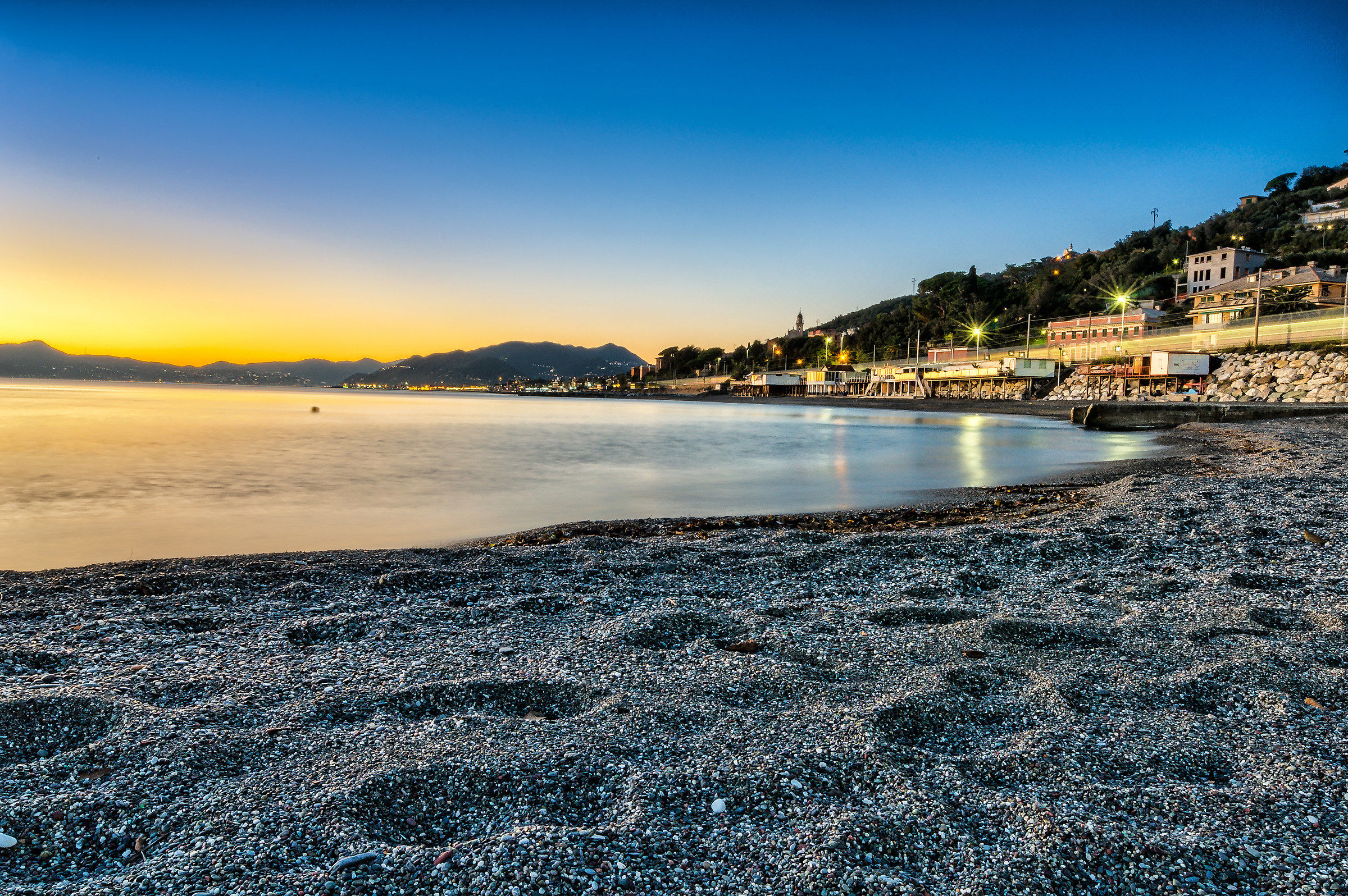 Sunset over the Gulf of Tigullio - Cables Beach (ge)...