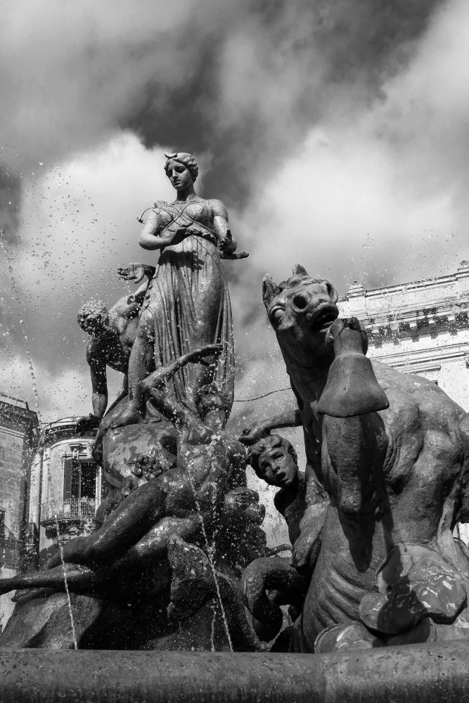 Fontana di Diana...