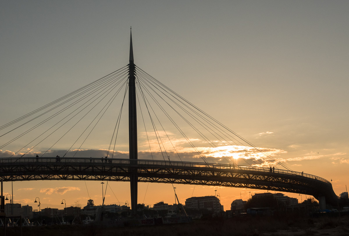 Ponte del Mare al tramonto, Pescara...
