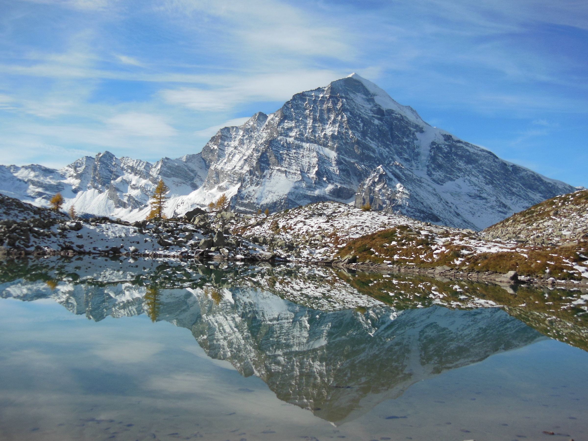 Alpe Veglia. Monte Leone specchio nel Lago Bianco....