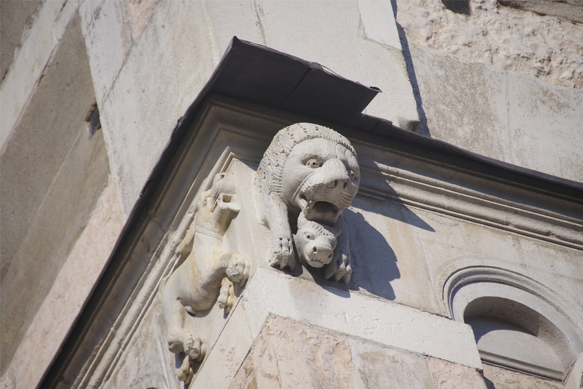 Visioni medievali: il Duomo di Modena 2...