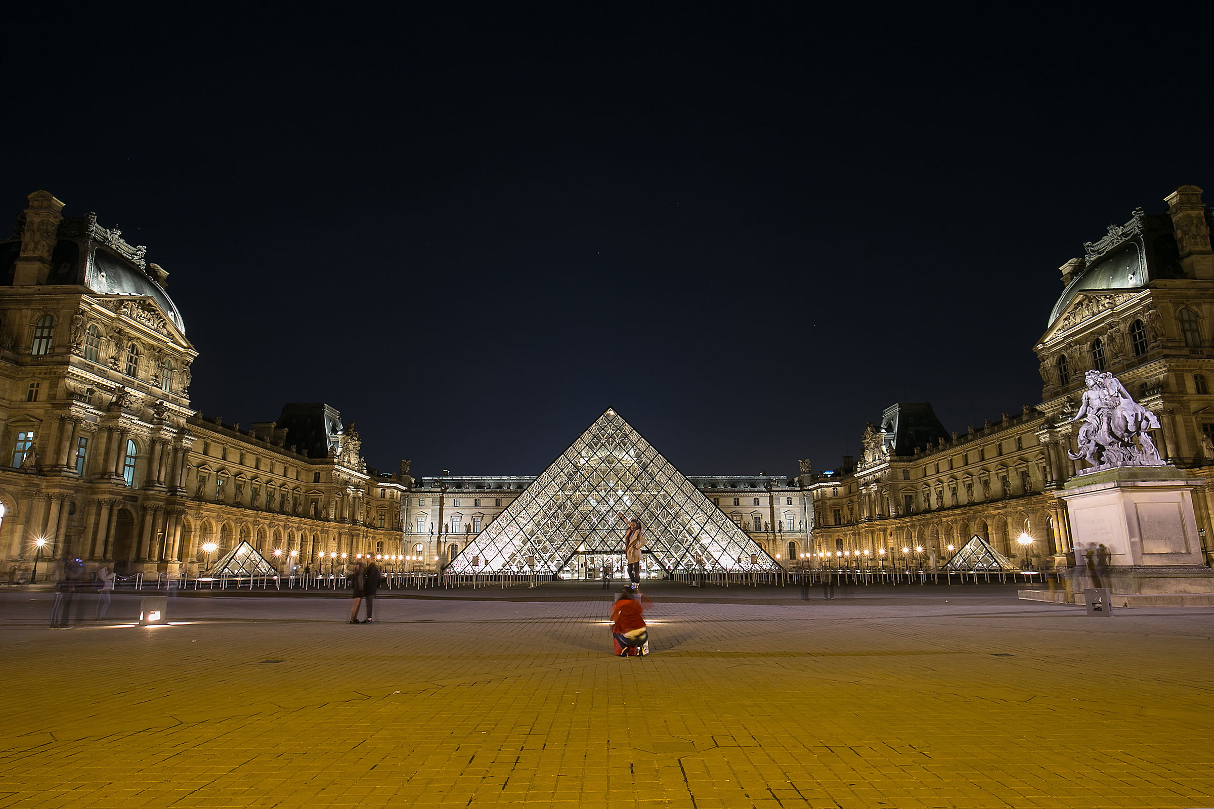 Notturna al Louvre 3...