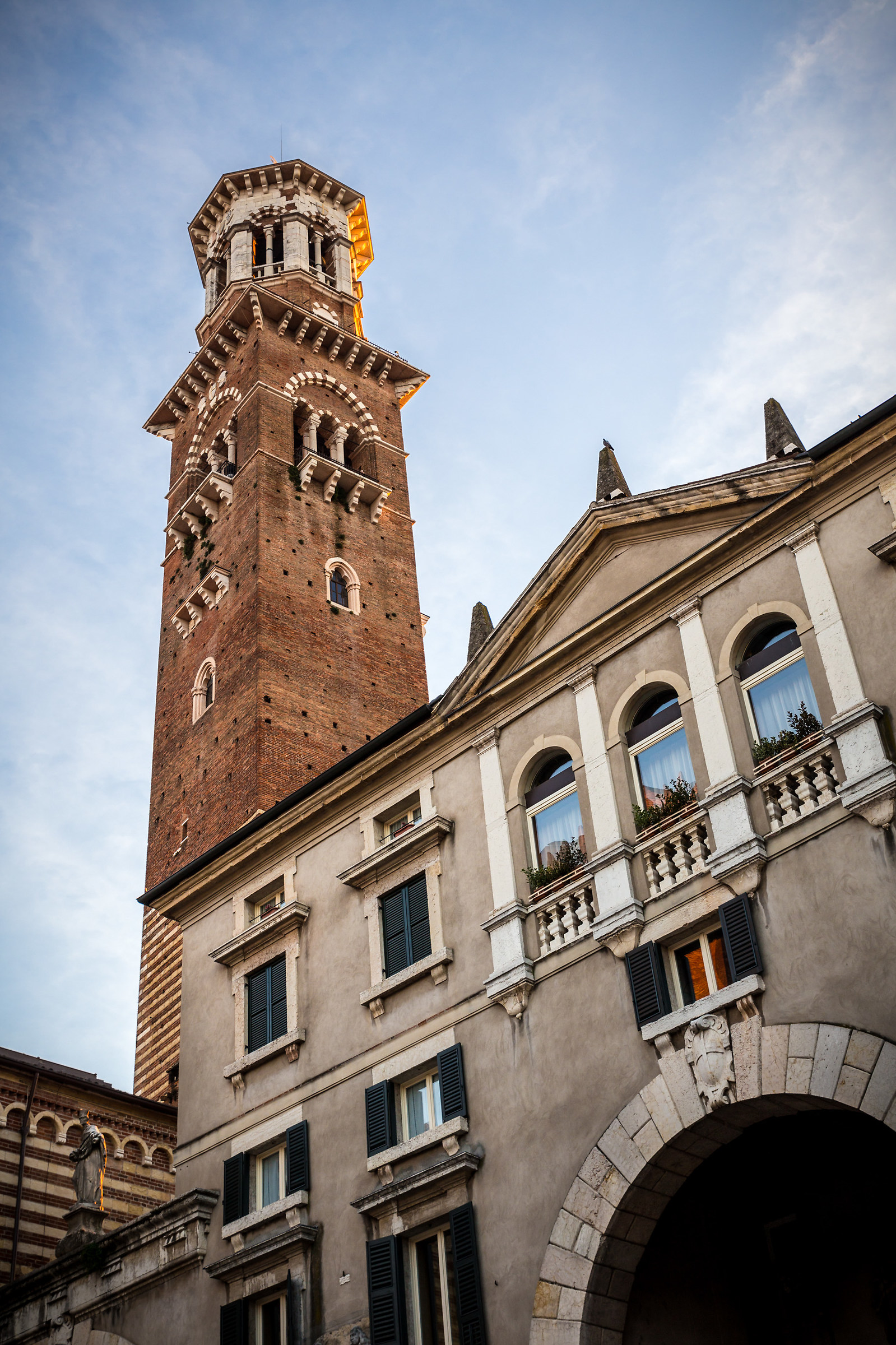 Torre dei Lamberti (Verona)...