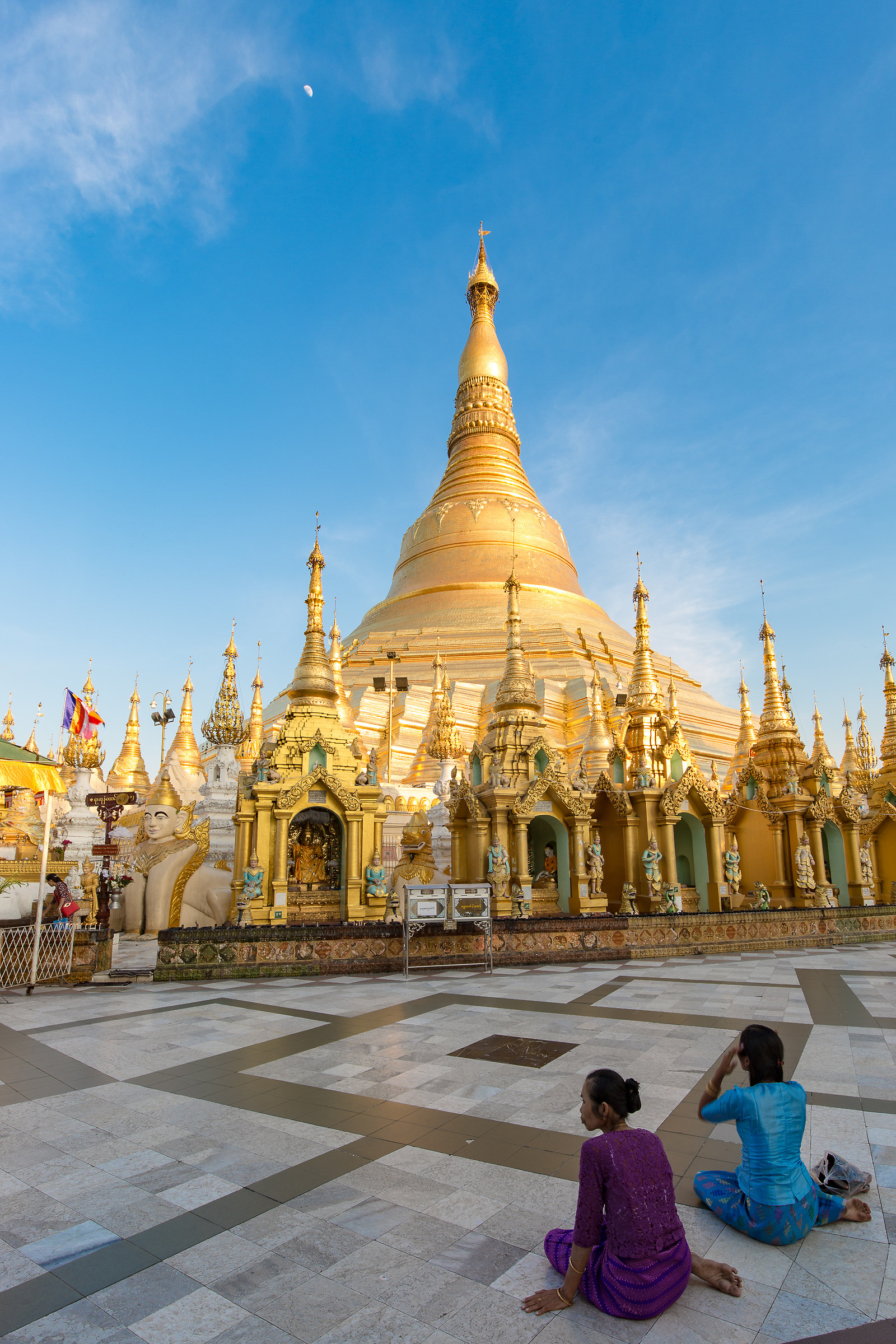 Shwedagon Pagoda, Yangon...