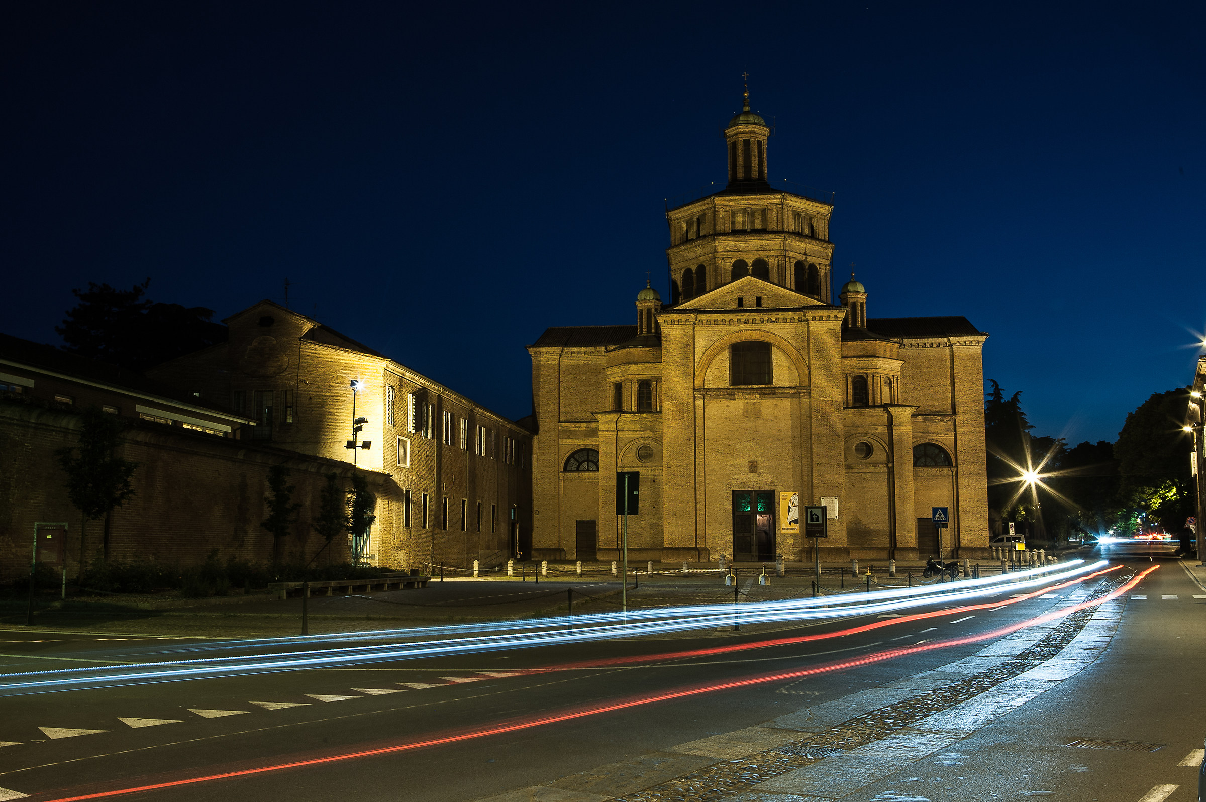 PC by Night: Maria Country...