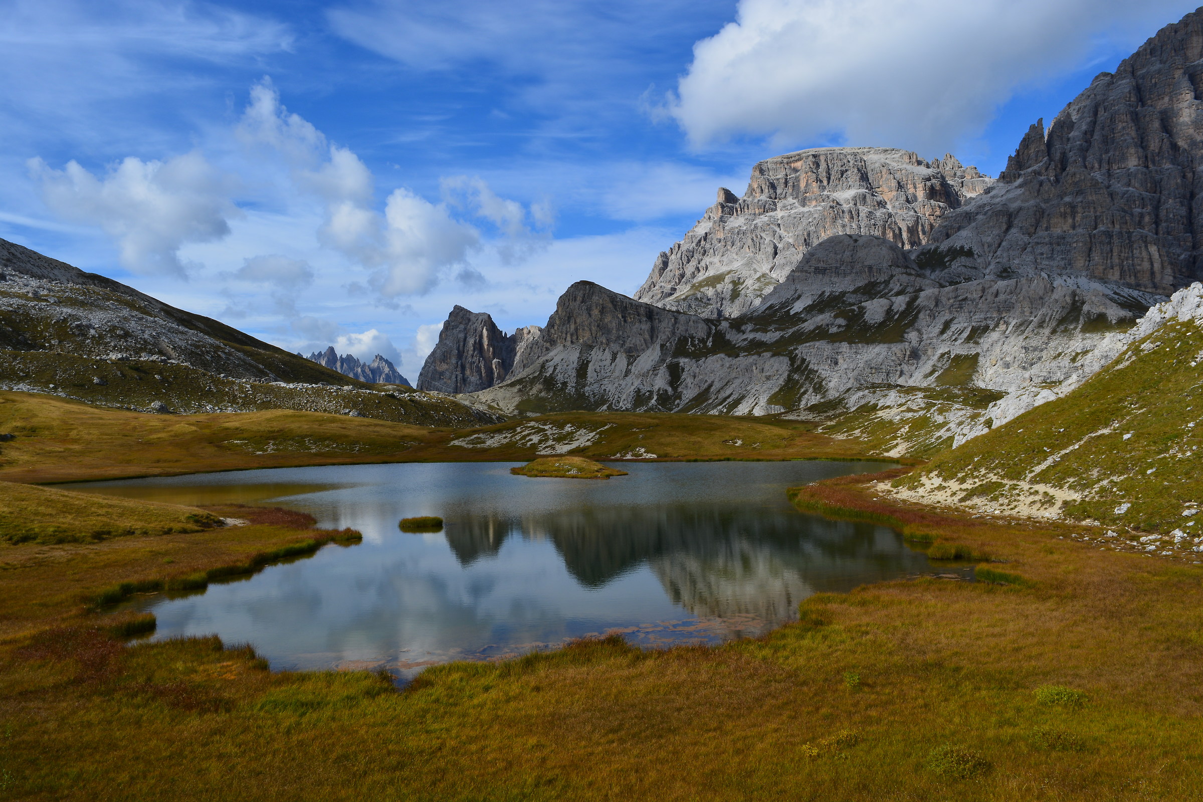 2 lakes...