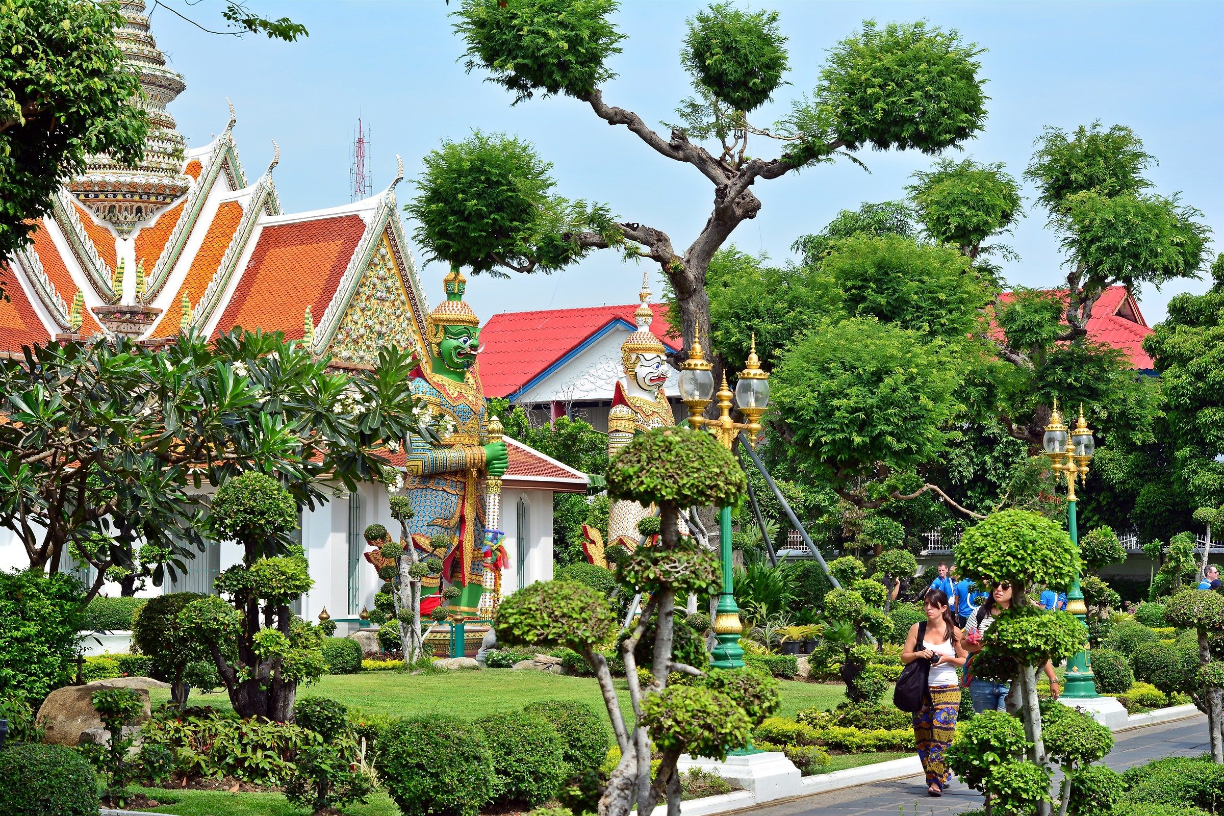 Wat Arun garden...