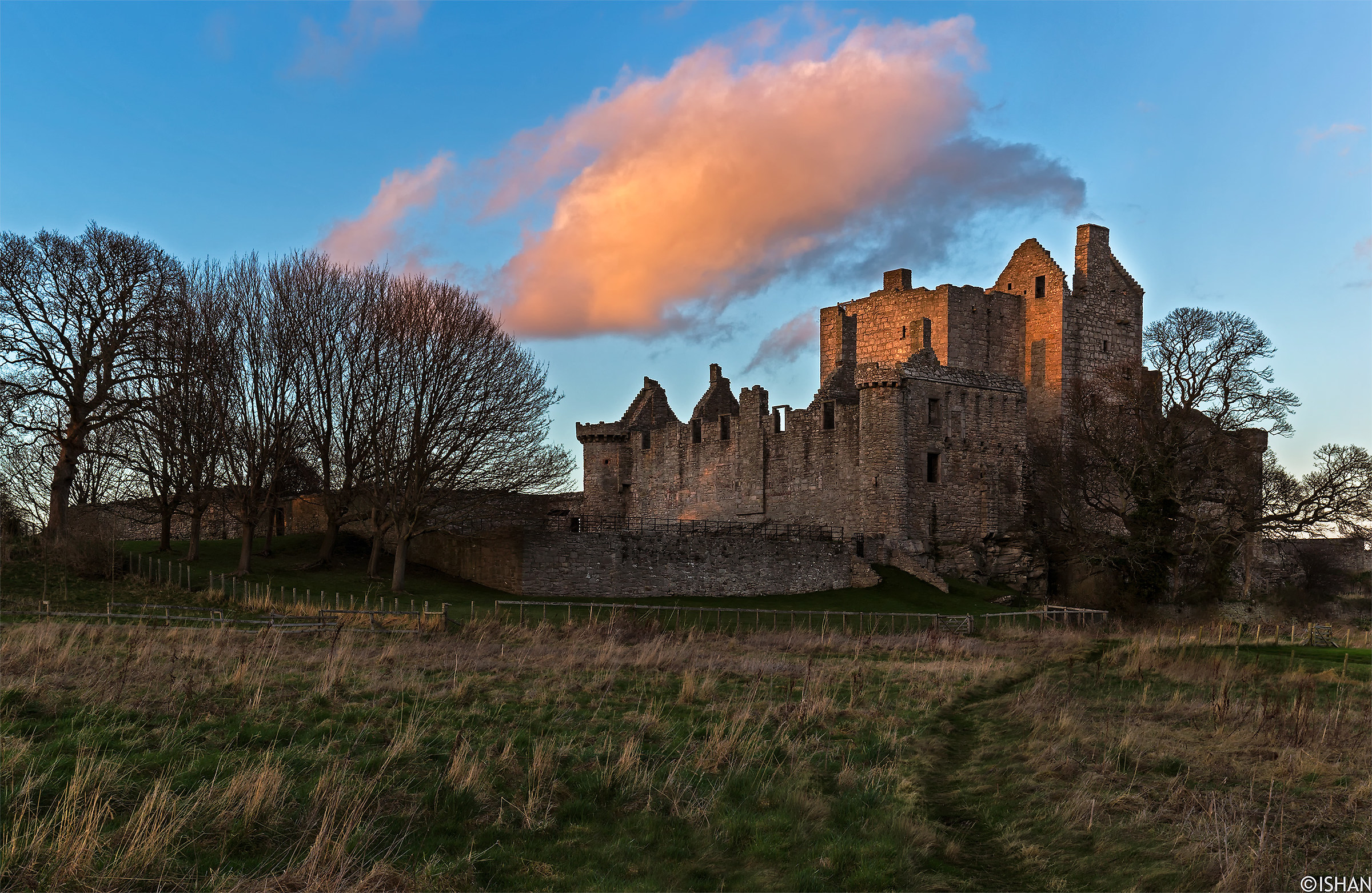 Tramonto al castello di Craigmillar...