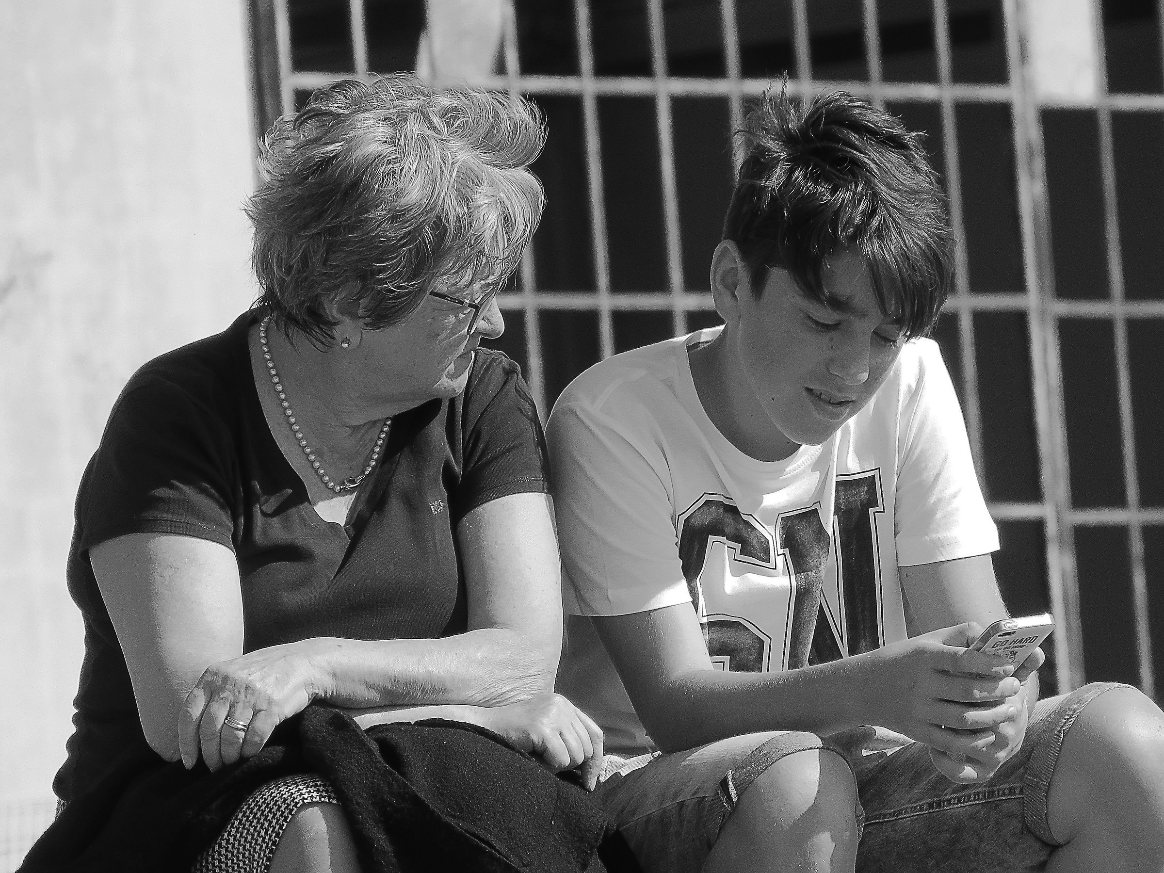 Two chicchere with grandma...