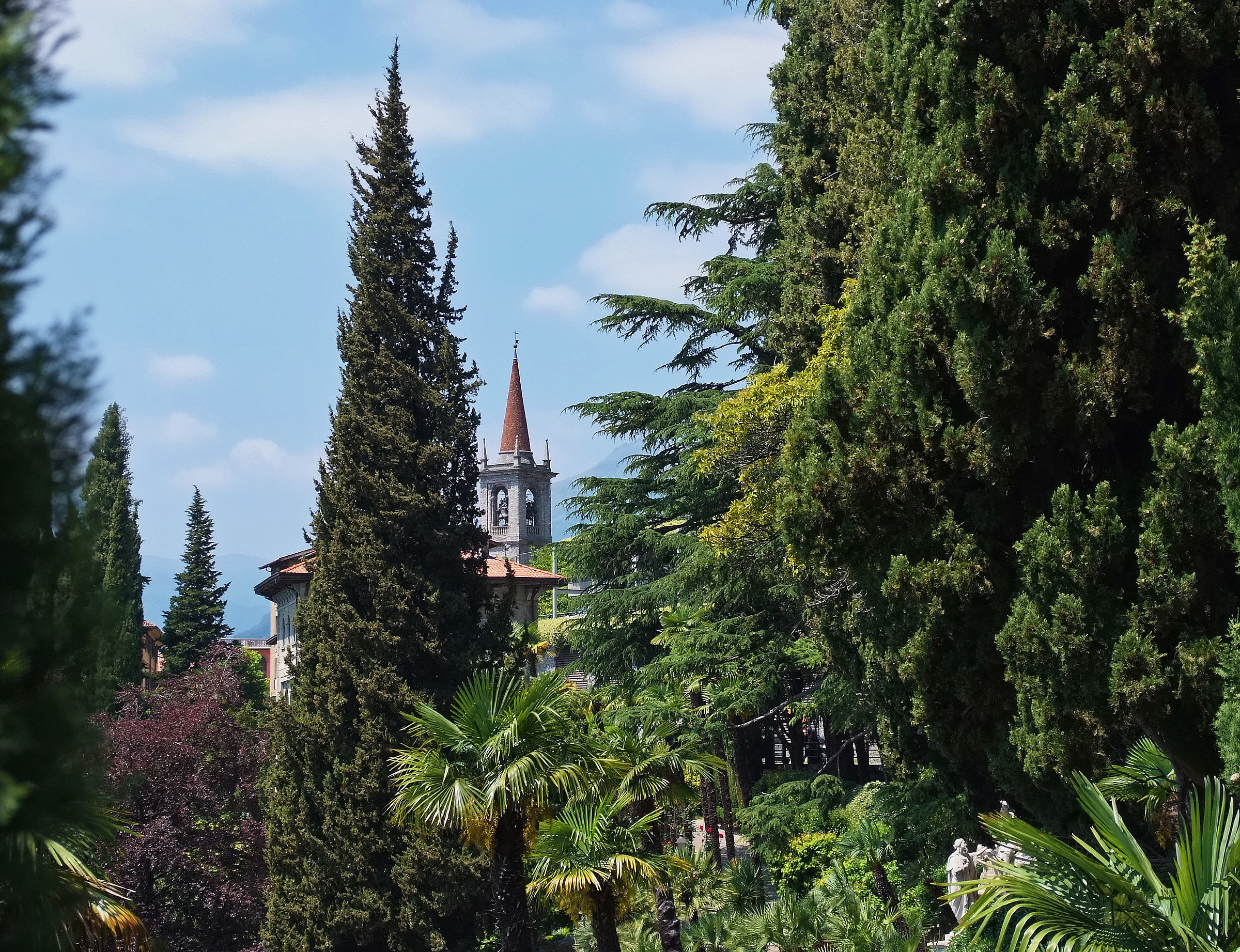 Botanical Garden of Villa Monastero, Varenna (lc)...