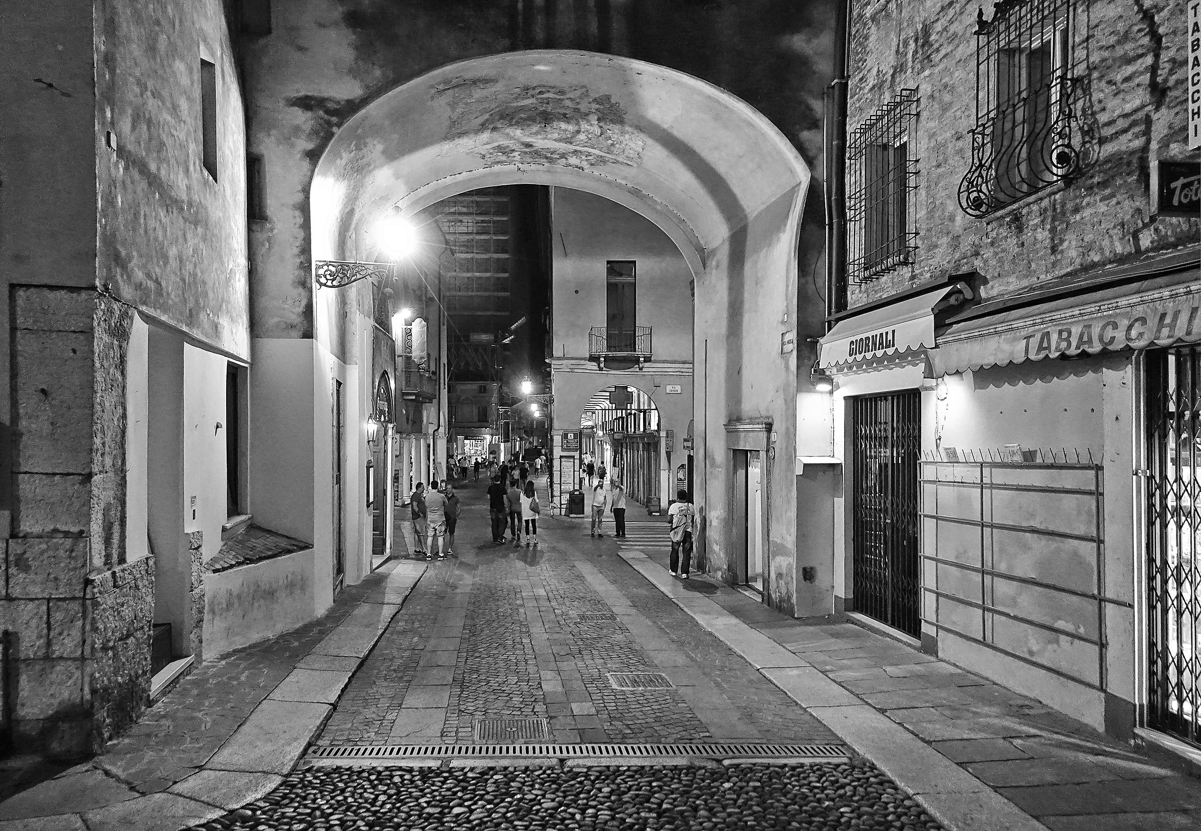 mantova effetto notte...