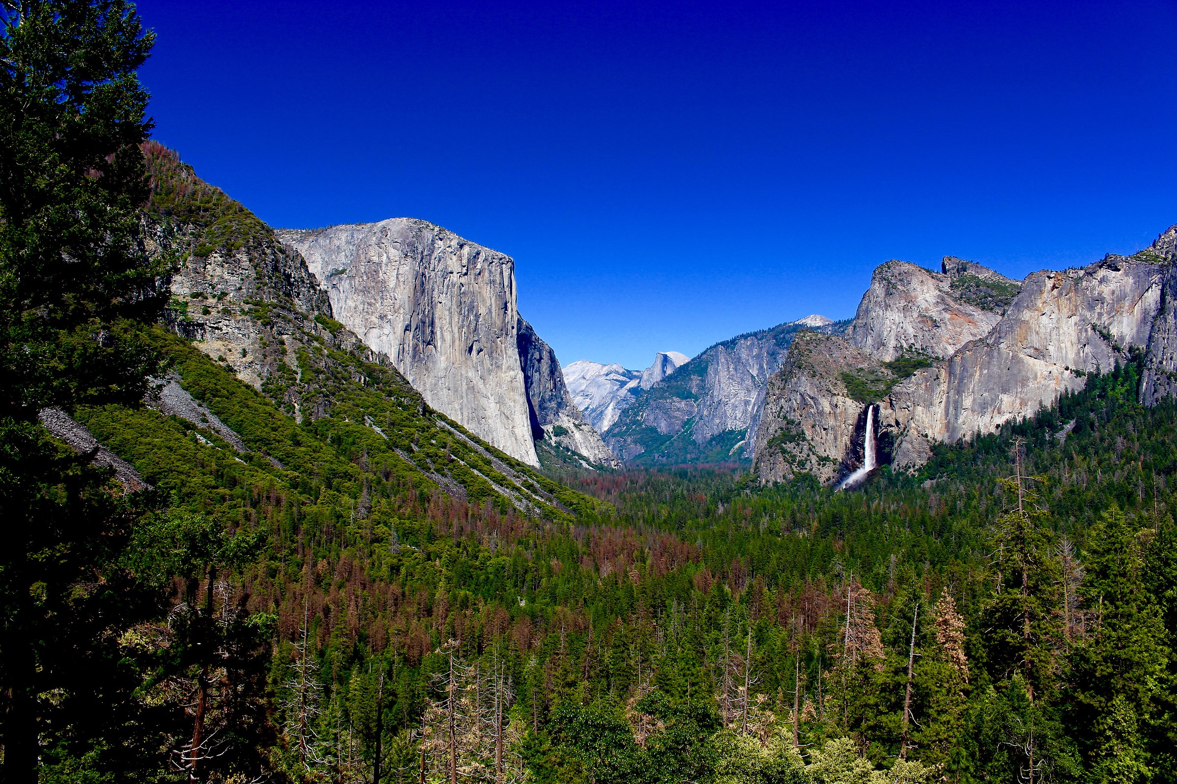 Yosemite - Tunnel View...