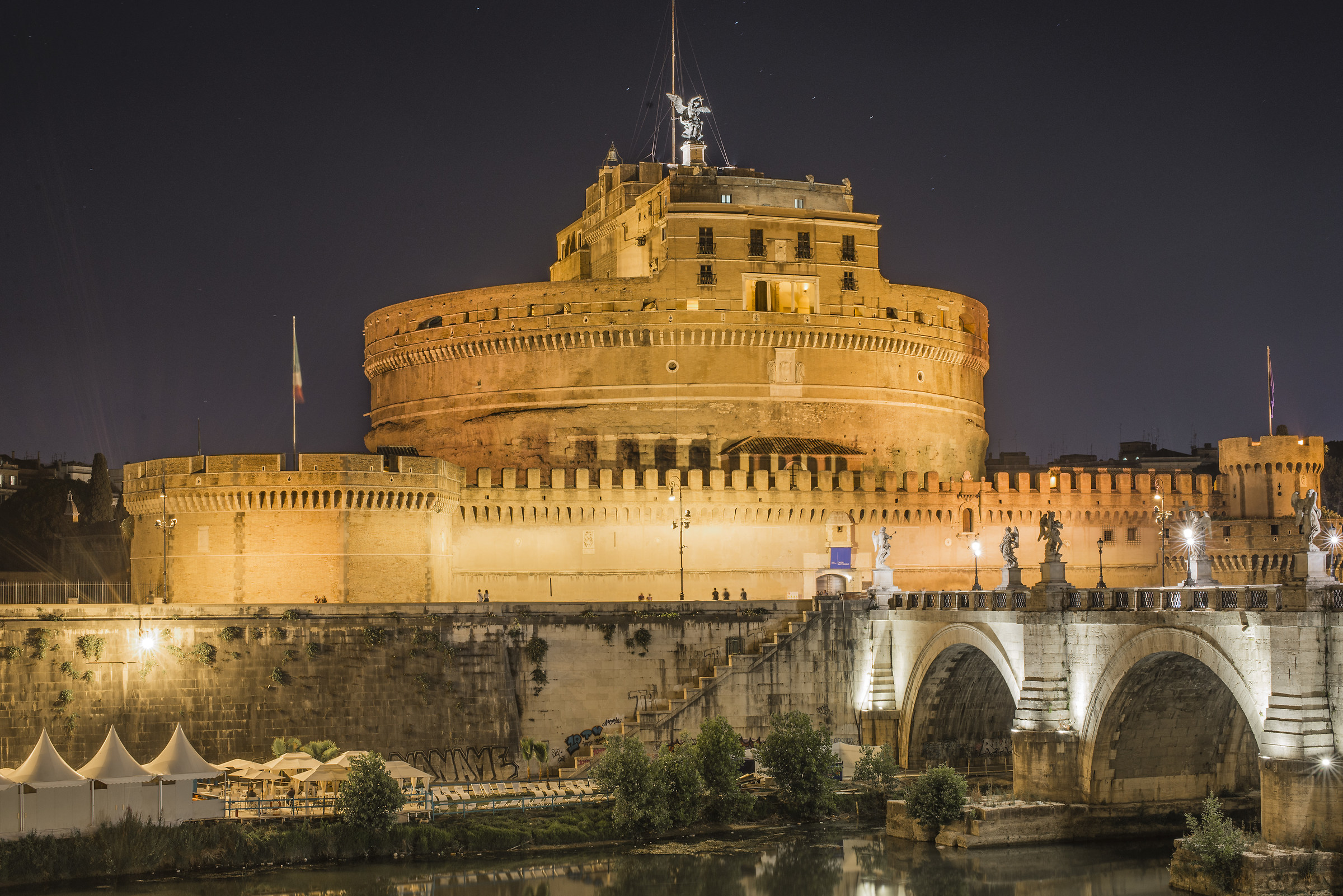 Castel Sant'Angelo at nighttime advanced...